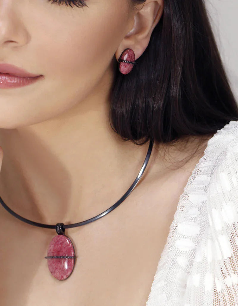 RED FELDSPAR CRIMSON EMBER PENDANT | GOLD PLATED | ECLIPSE | BRAINSTORM JEWELRY - Brainstorm Jewelry
