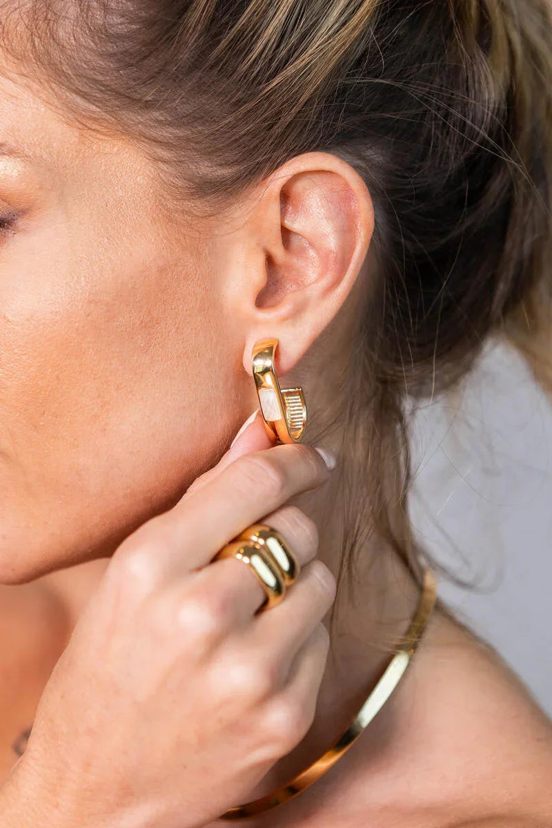 MILKY QUARTZ CHRYSLER EARRING | GOLD PLATED | NYFW | BRAINSTORM JEWELRY - Brainstorm Jewelry