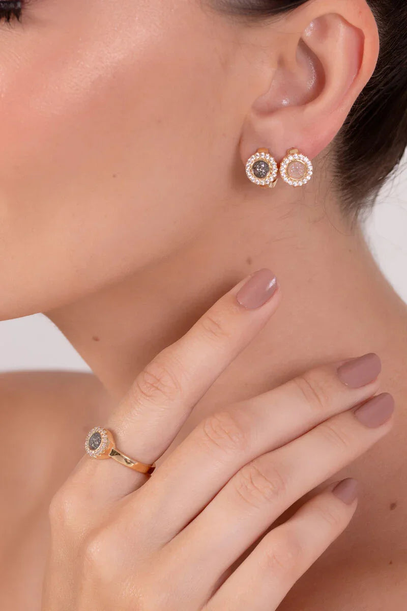 WHITE AGATE DRUSE HOOP EARRING | GOLD PLATED | MINIMALIST| BRAINSTORM JEWELRY - Brainstorm Jewelry