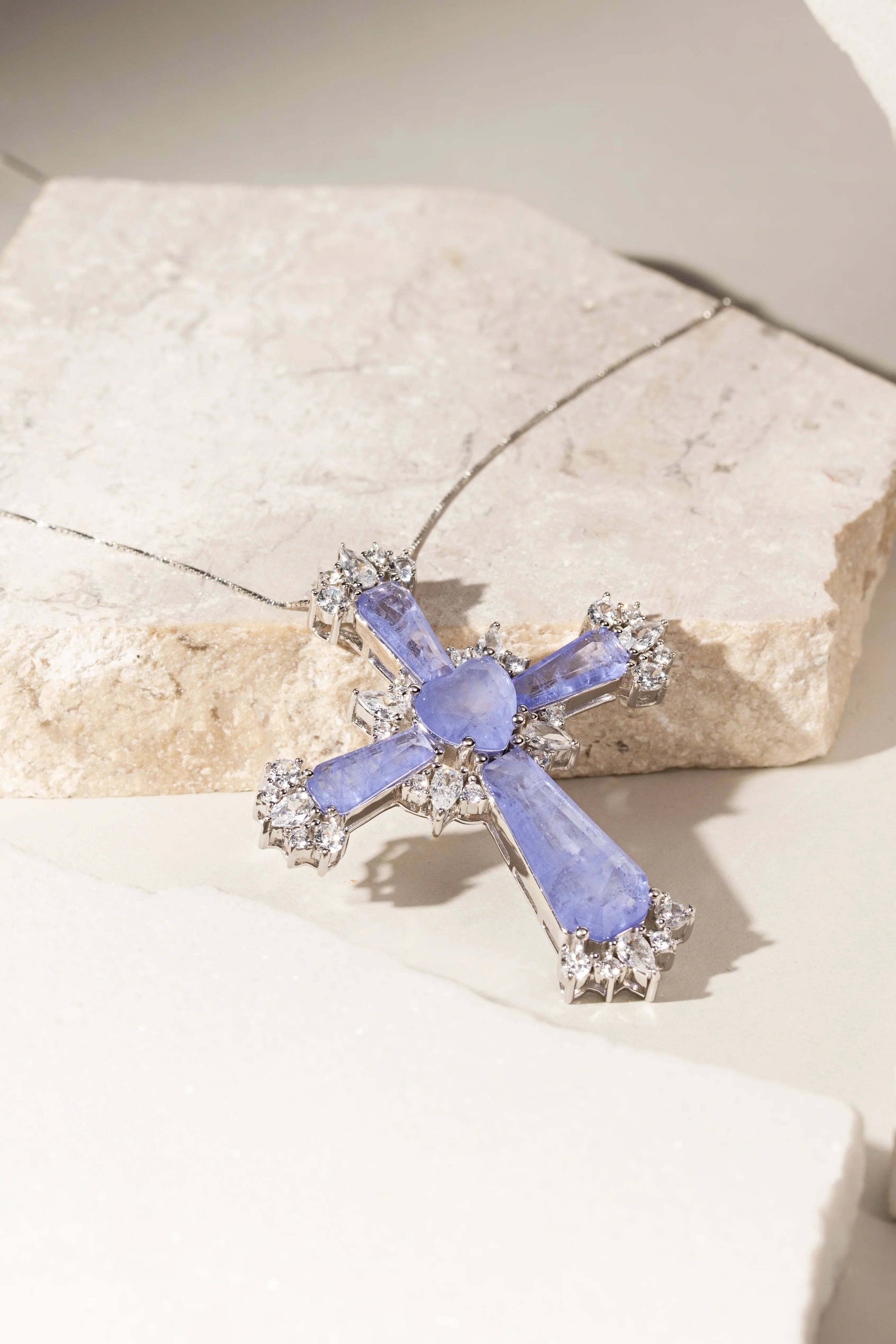 PURPLE TANZANITE AND ZIRCONIA CROSS AMANDA NECKLACE | SILVER | 925 QUEEN | BRAINSTORM JEWELRY - Brainstorm Jewelry