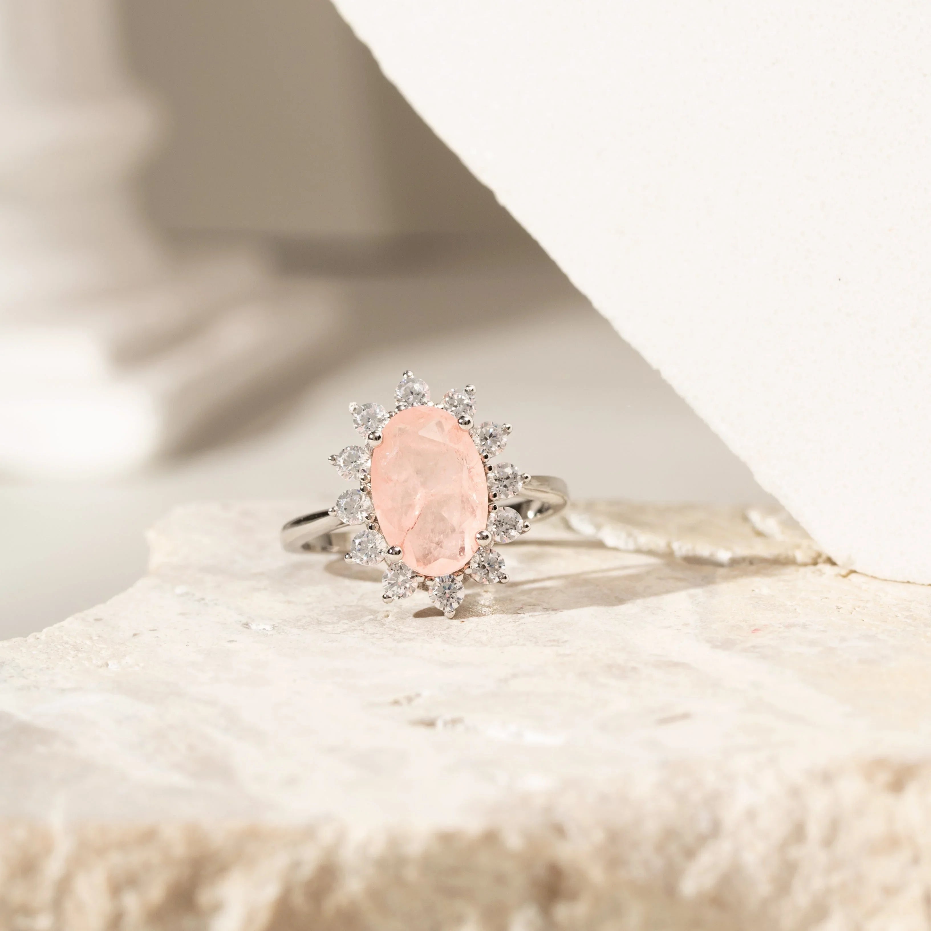 MORGANITE AND ZIRCONIA GEOVANA RING | SILVER | 925 QUEEN | BRAINSTORM JEWELRY - Brainstorm Jewelry