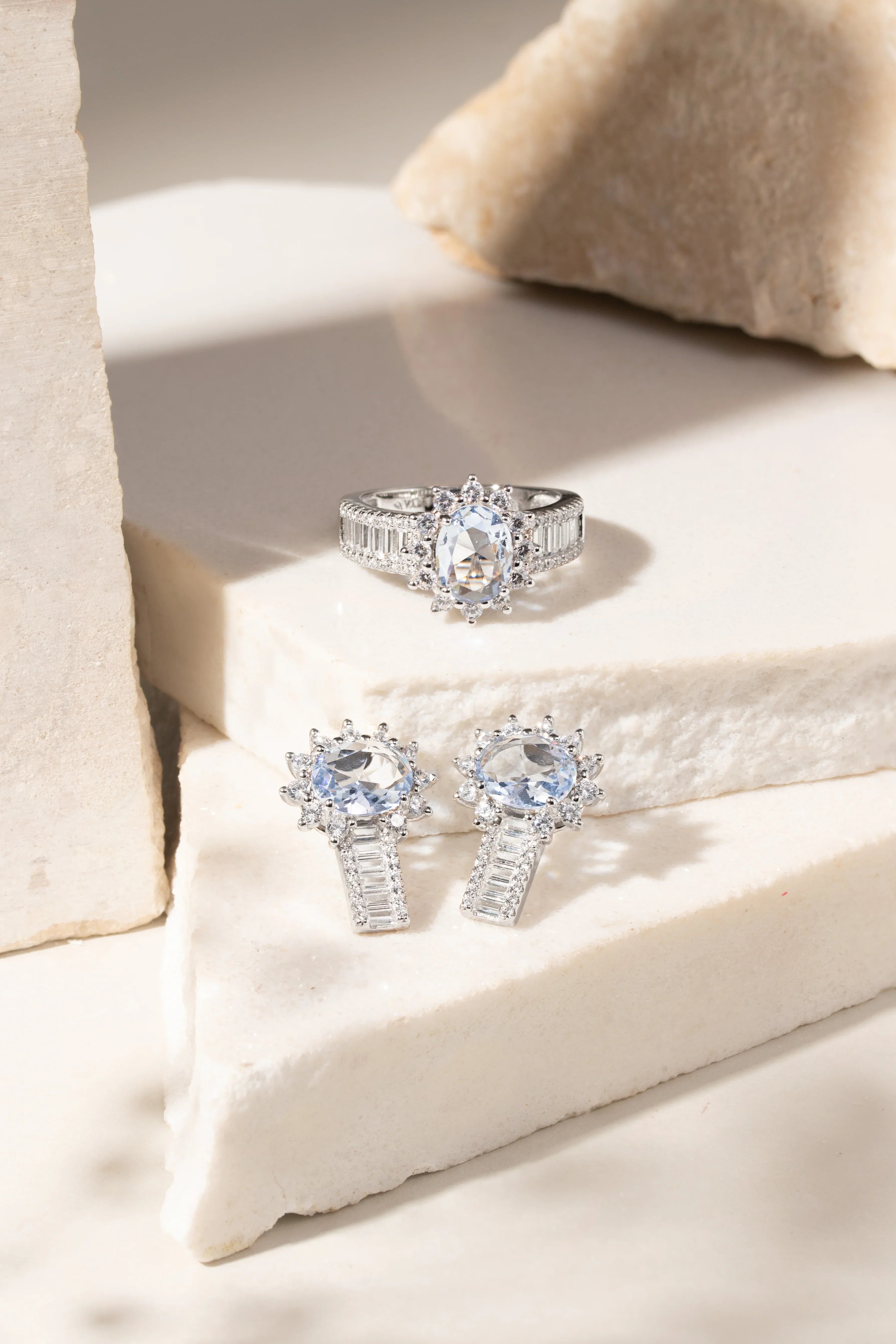 BLUE CRYSTAL STONE VIRGINIA EARRING | SILVER | 925 QUEEN | BRAINSTORM JEWELRY - Brainstorm Jewelry