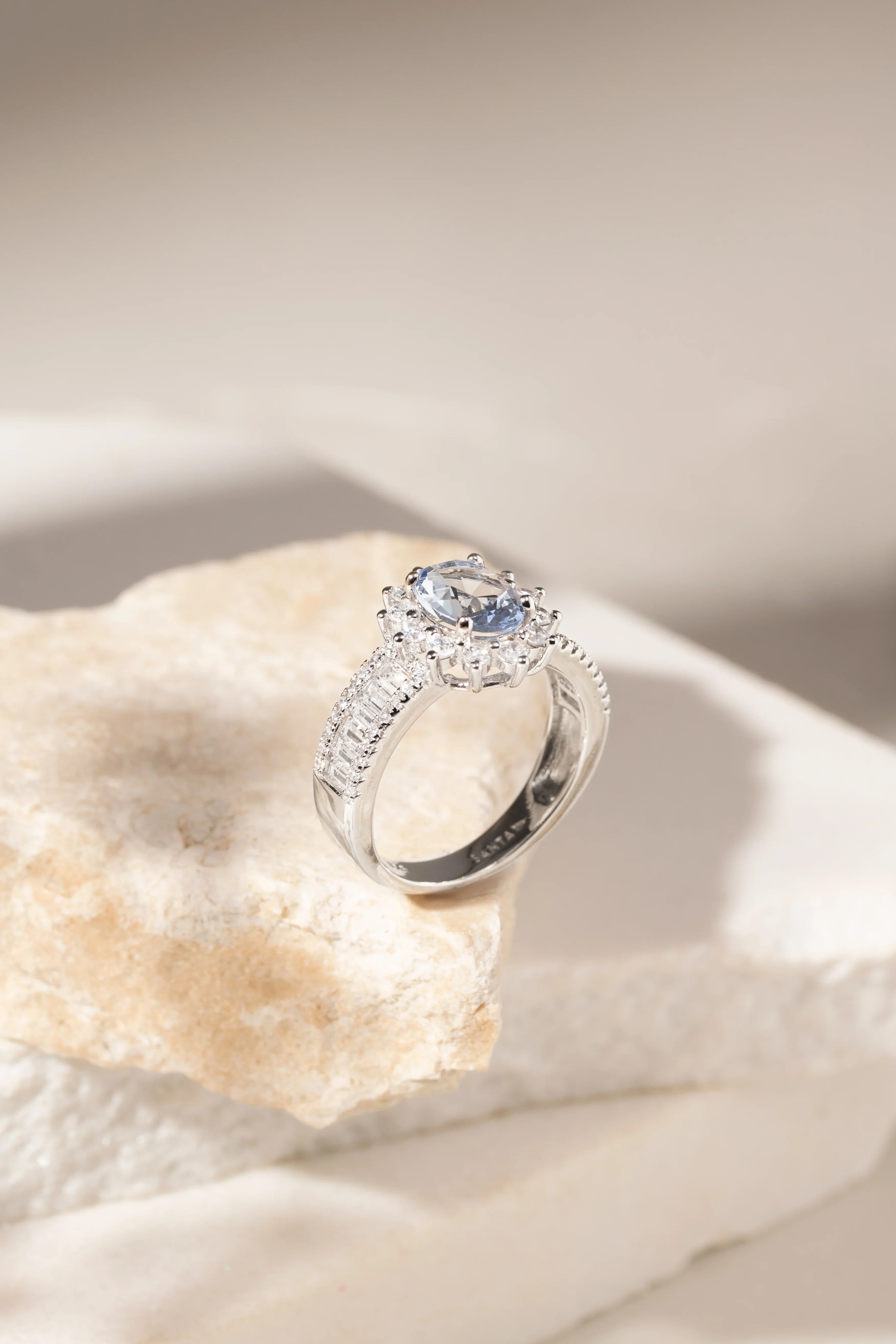 BLUE ZIRCONIA VIRGINIA RING | BRAINSTORM JEWELRY | SILVER | 925 QUEEN | BRAINSTORM JEWELRY - Brainstorm Jewelry