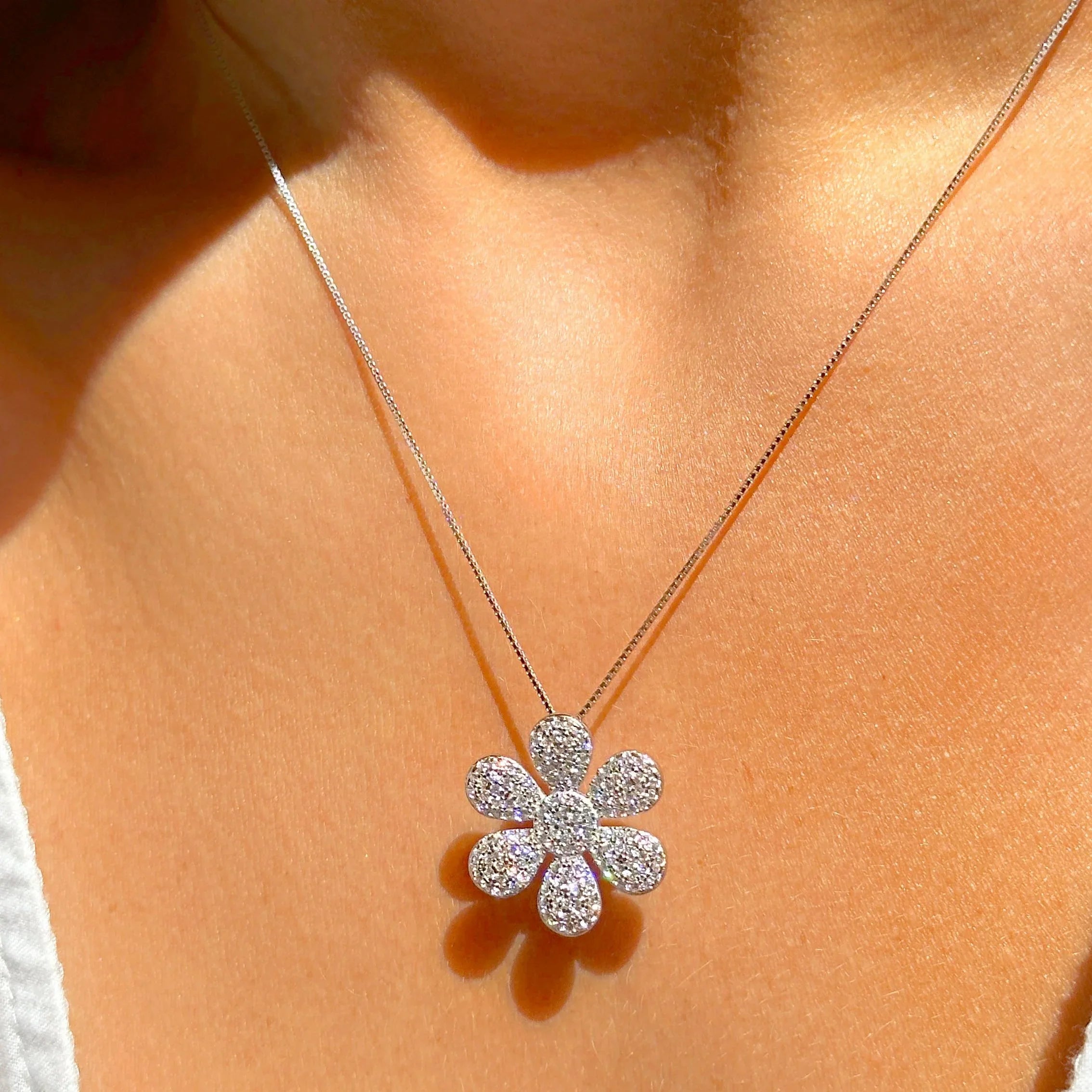 OLIVIA FLOWER/ CLOVER NECKLACE | 925 QUEEN | BRAINSTORM JEWELRY - Brainstorm Jewelry