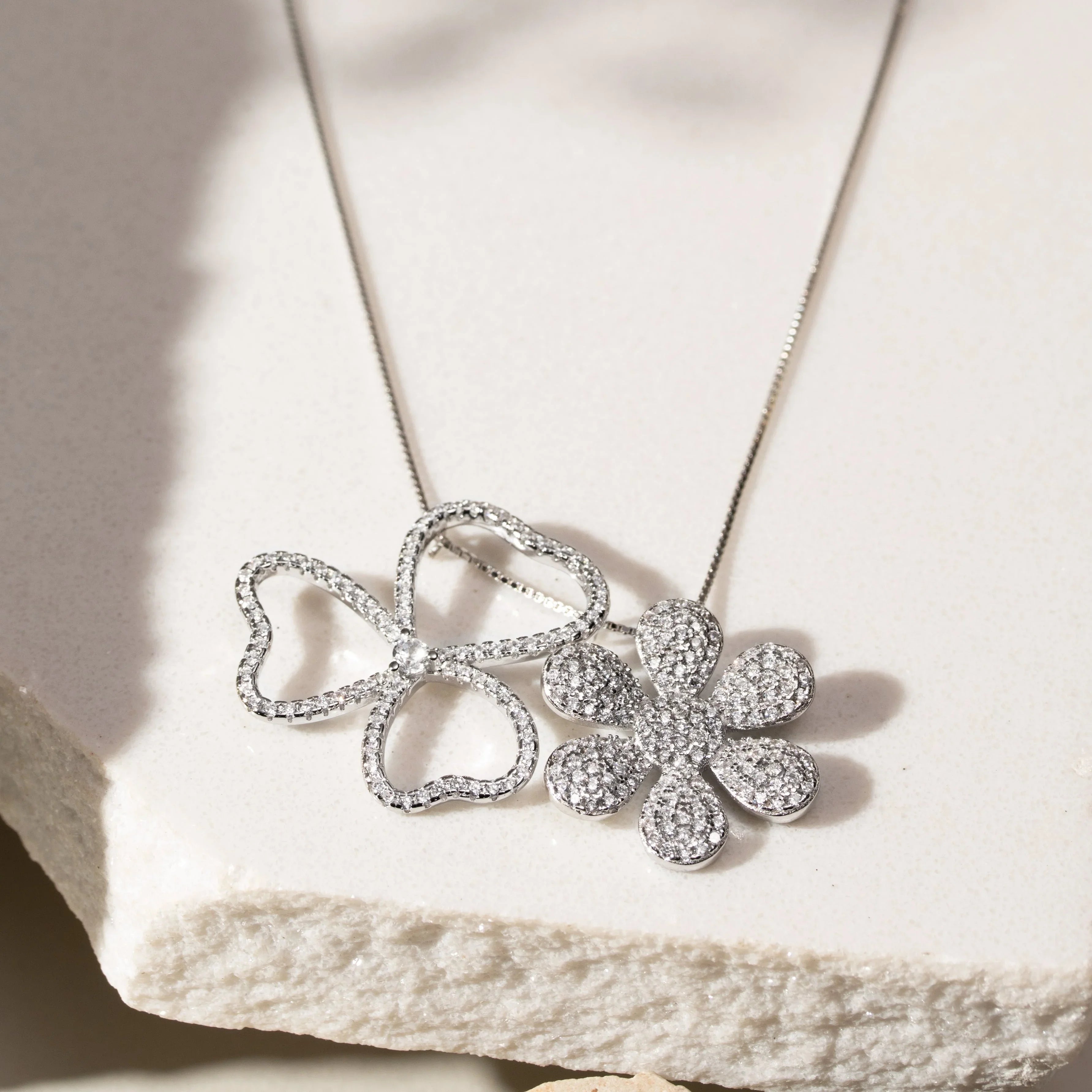 OLIVIA FLOWER/ CLOVER NECKLACE | 925 QUEEN | BRAINSTORM JEWELRY - Brainstorm Jewelry