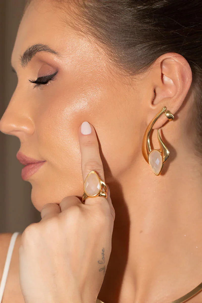 MILKY QUARTZ EFFECT | GOLD PLATED | OPULENCE | BRAINSTORM JEWELRY - Brainstorm Jewelry