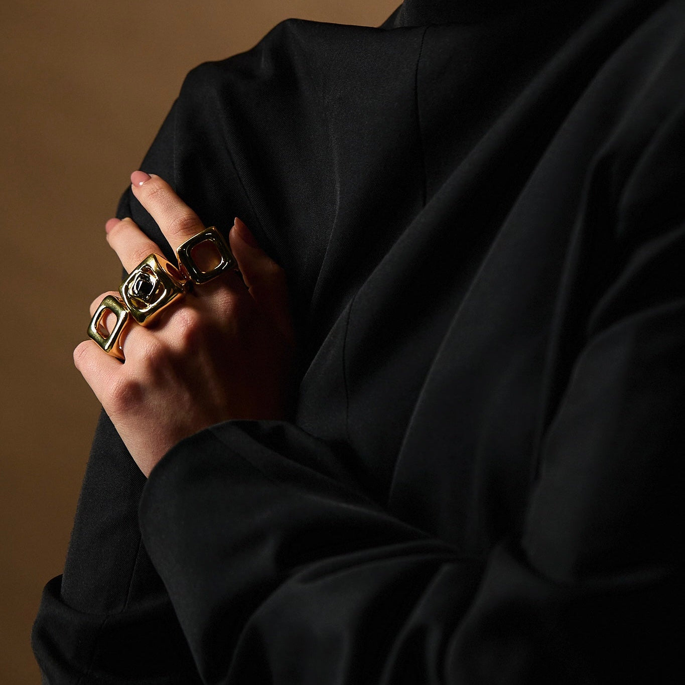 BRAVE RING | 18K GOLD PLATED | UNSTOPPABLE COLLECTION | BRAINSTORM JEWELRY