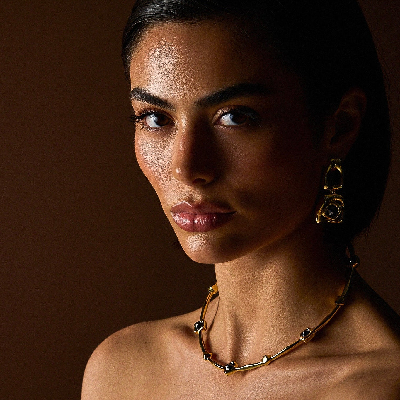 BRAVE BIG EARRING | 18K GOLD PLATED | UNSTOPPABLE COLLECTION | BRAINSTORM JEWELRY