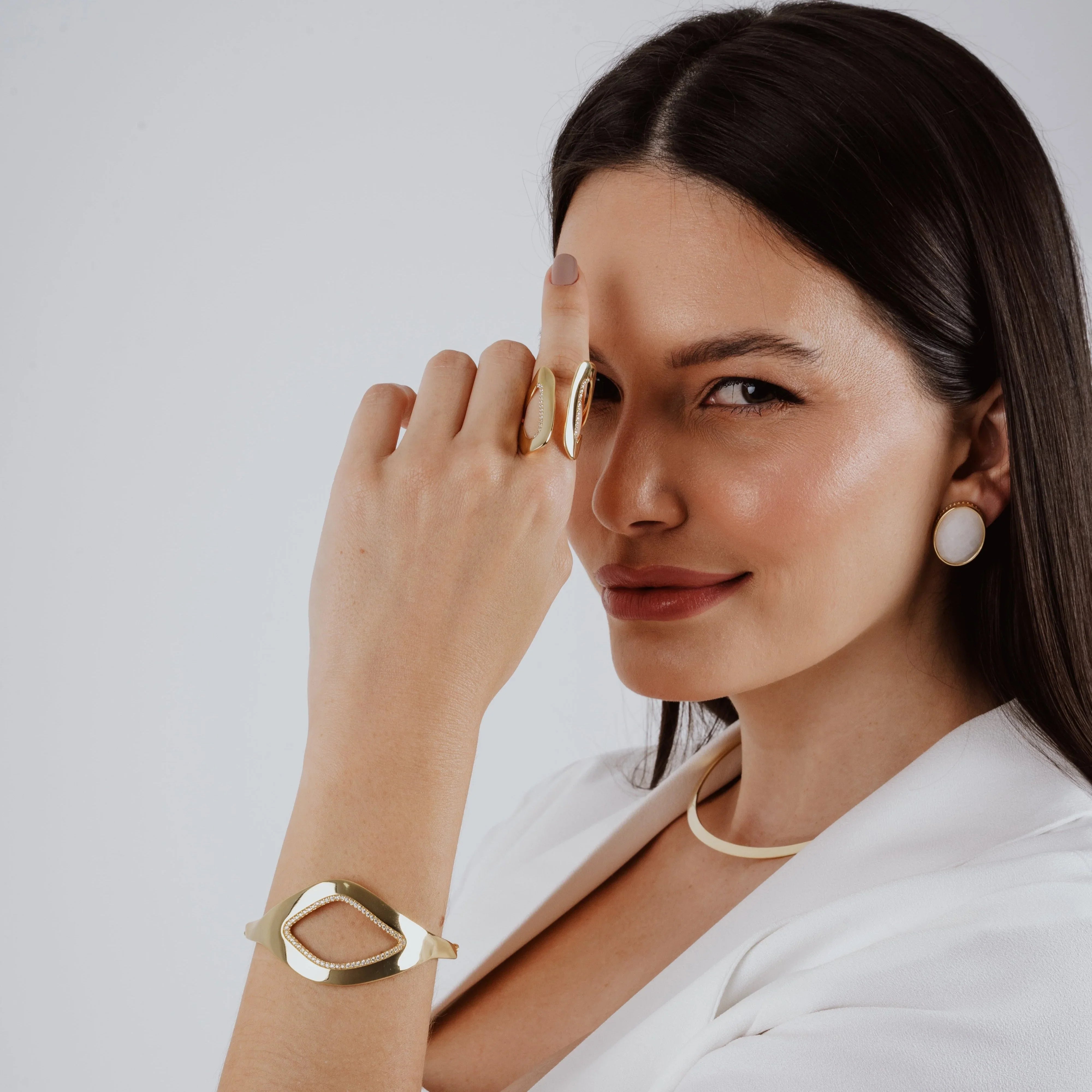 DOLOMITE HOLLY EARRING | GOLD PLATED | SHINE BRIGHT | BRAINSTORM JEWELRY - Brainstorm Jewelry