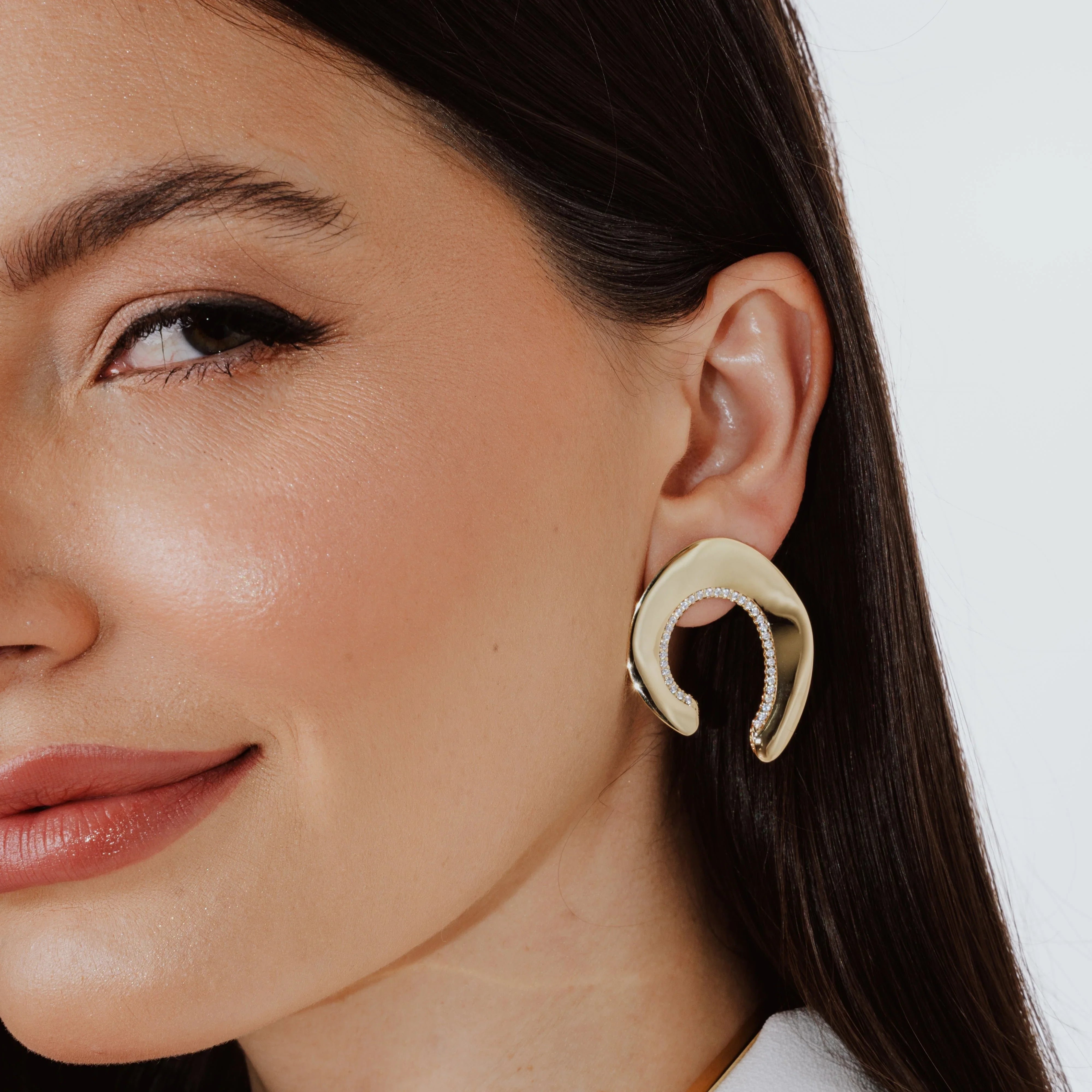 ZIRCONIA MERRY KISS EARRING | GOLD PLATED | SHINE BRIGHT | BRAINSTORM JEWELRY - Brainstorm Jewelry