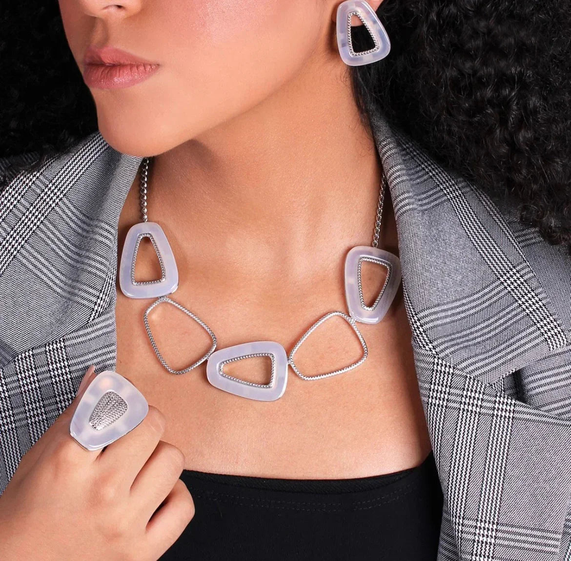 WHITE AGATE LIBERTY LUXE NECKLACE | WHITE RHODIUM | NYFW | BRAINSTORM JEWELRY - Brainstorm Jewelry