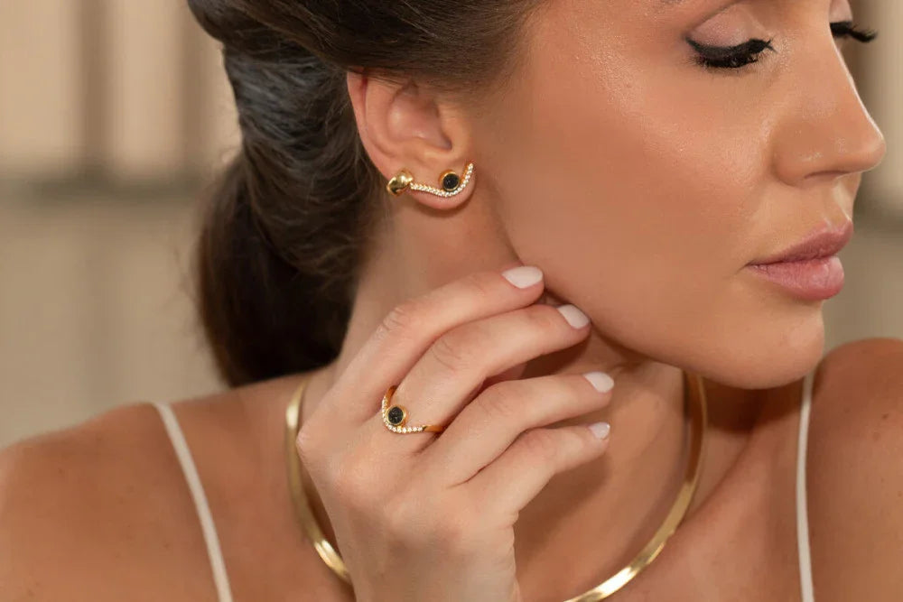 BLACK DRUSE DAWN LIGHT RING | GOLD PLATED | MINIMALIST | BRAINSTORM JEWELRY - Brainstorm Jewelry
