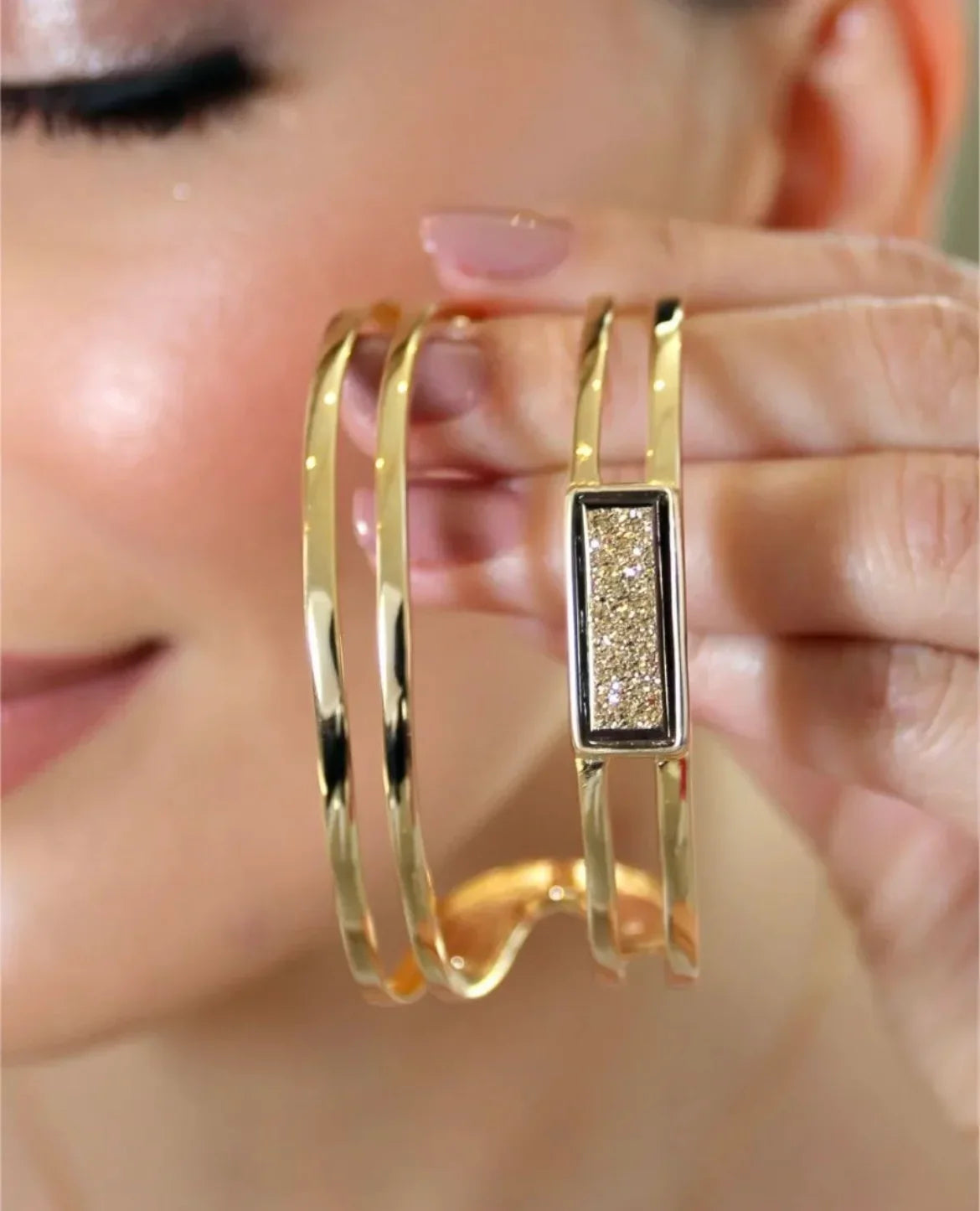 GOLD DRUSE LIGHT BRACELET | GOLD PLATED | MINIMALIST | BRAINSTORM JEWELRY - Brainstorm Jewelry