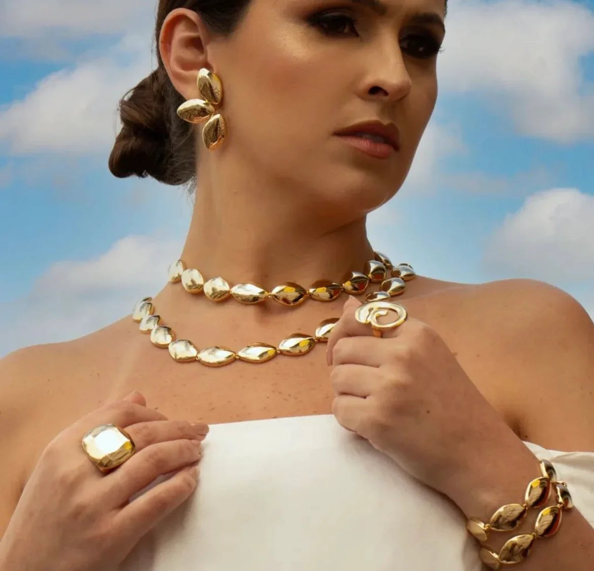 18K GOLD PLATED CROWN NECKLACE | ROYALTY | BRAINSTORM JEWELRY - Brainstorm Jewelry