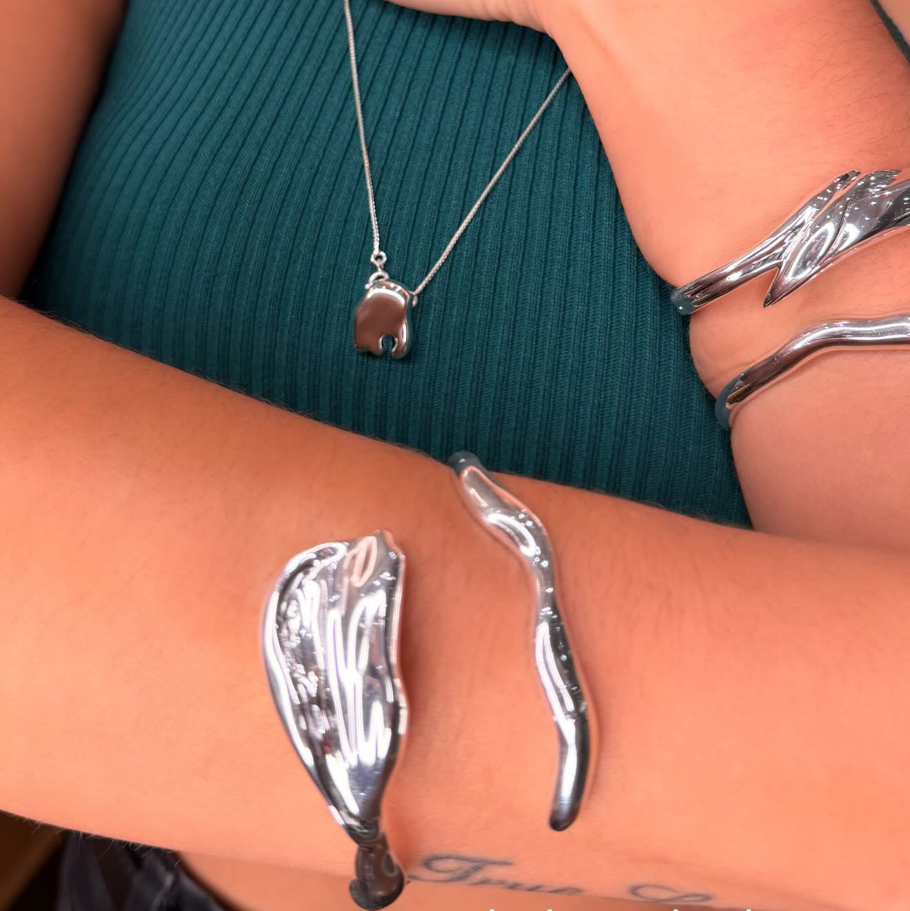 EMPOWER BRACELET | SILVER PLATED | UNSTOPPABLE COLLECTION | BRAINSTORM JEWELRY