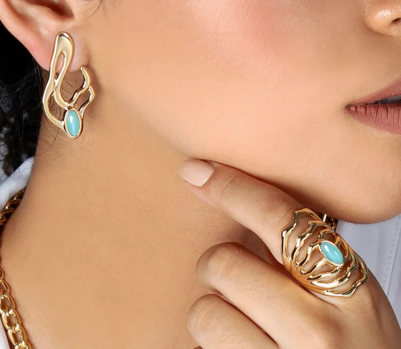 AQUAMARINE WAVECREST EARRING| GOLD PLATED | NYFW | BRAINSTORM JEWELRY - Brainstorm Jewelry