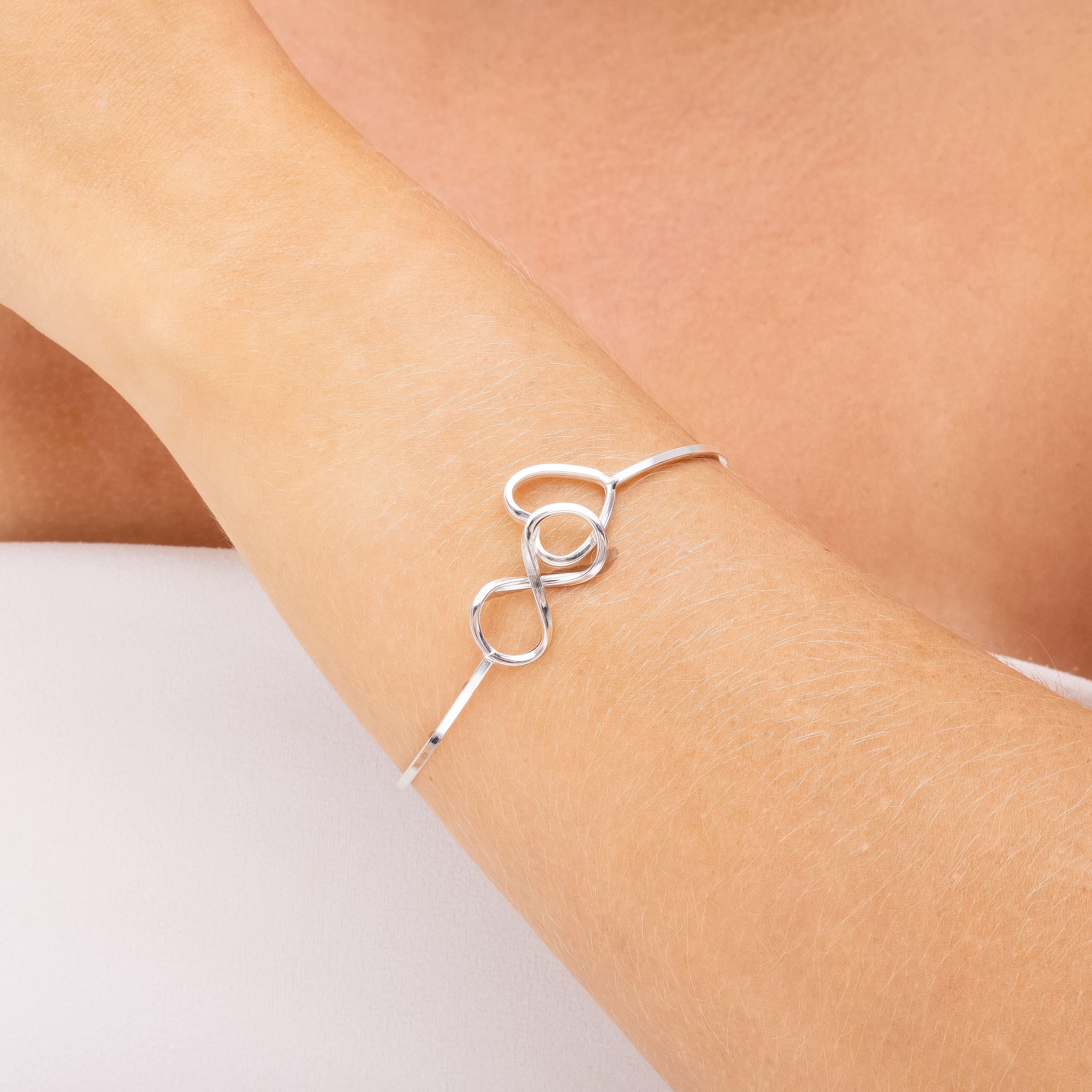 TOUCHABLE BRACELET | SILVER | ETERNAL LOVE | BRAINSTORM JEWELRY - Brainstorm Jewelry
