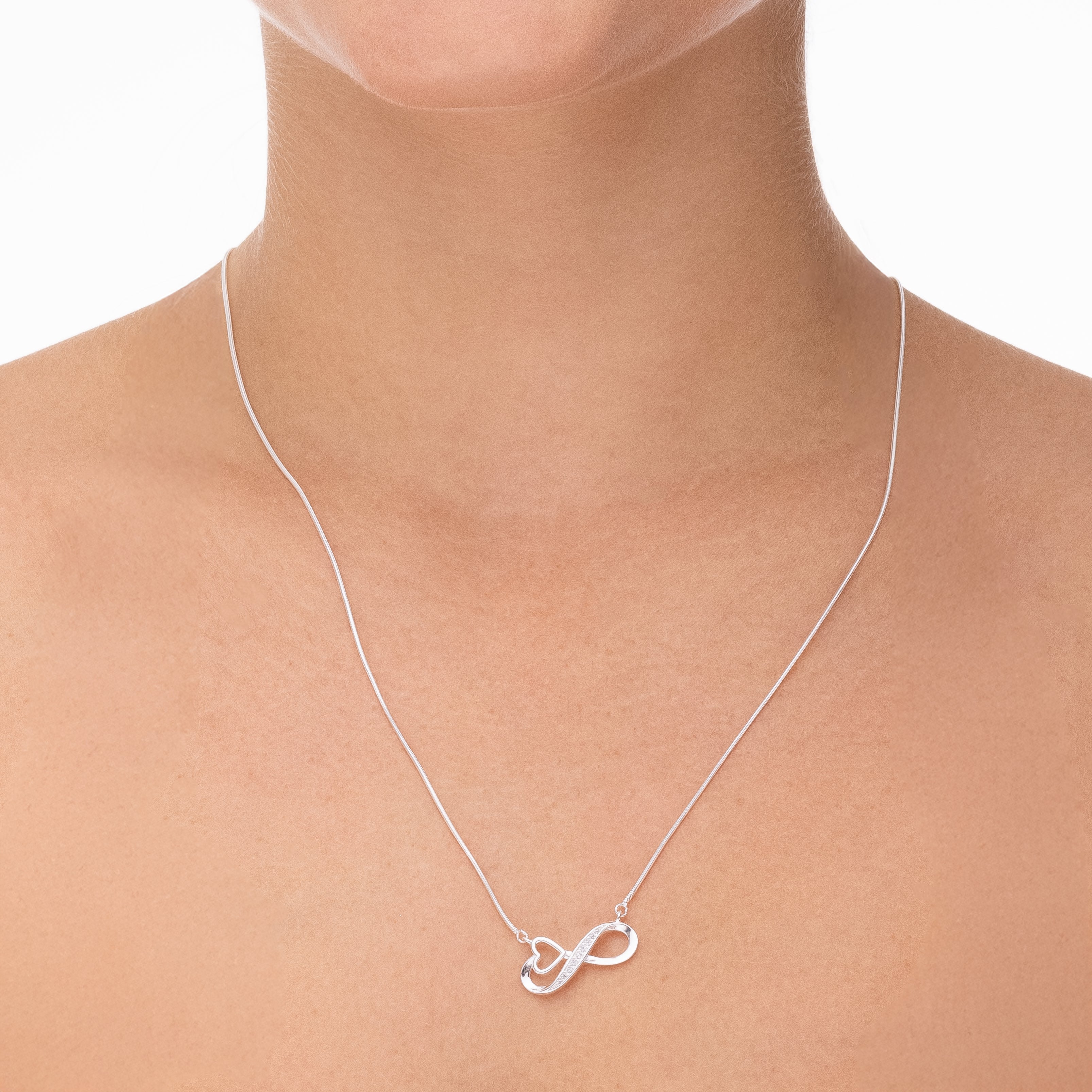 INFINITE LOVE NECKLACE | SILVER | ETERNAL LOVE COLLECTION | BRAINSTORM JEWELRY