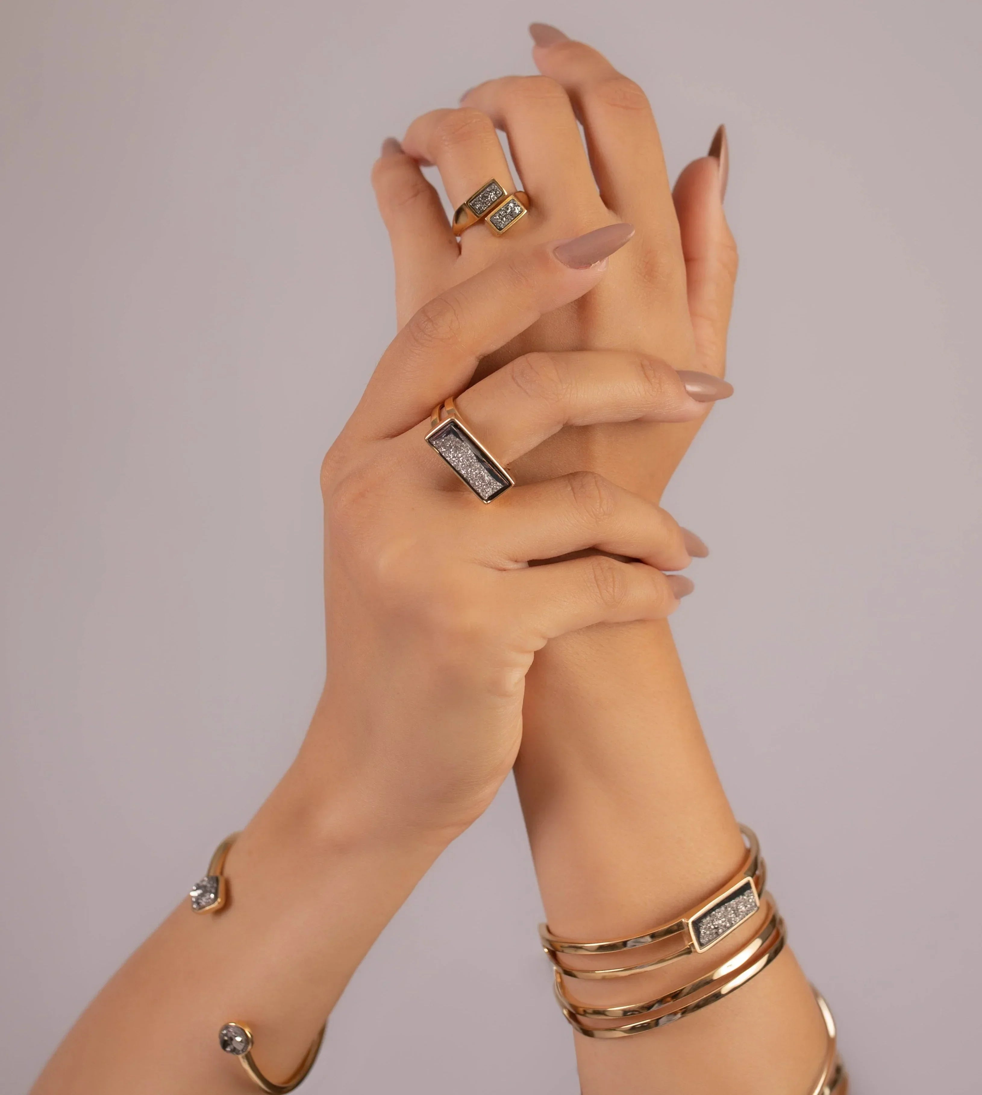 PLATINUM DRUSE LIGHT BRACELET | GOLD PLATED | MINIMALIST | BRAINSTORM JEWELRY - Brainstorm Jewelry