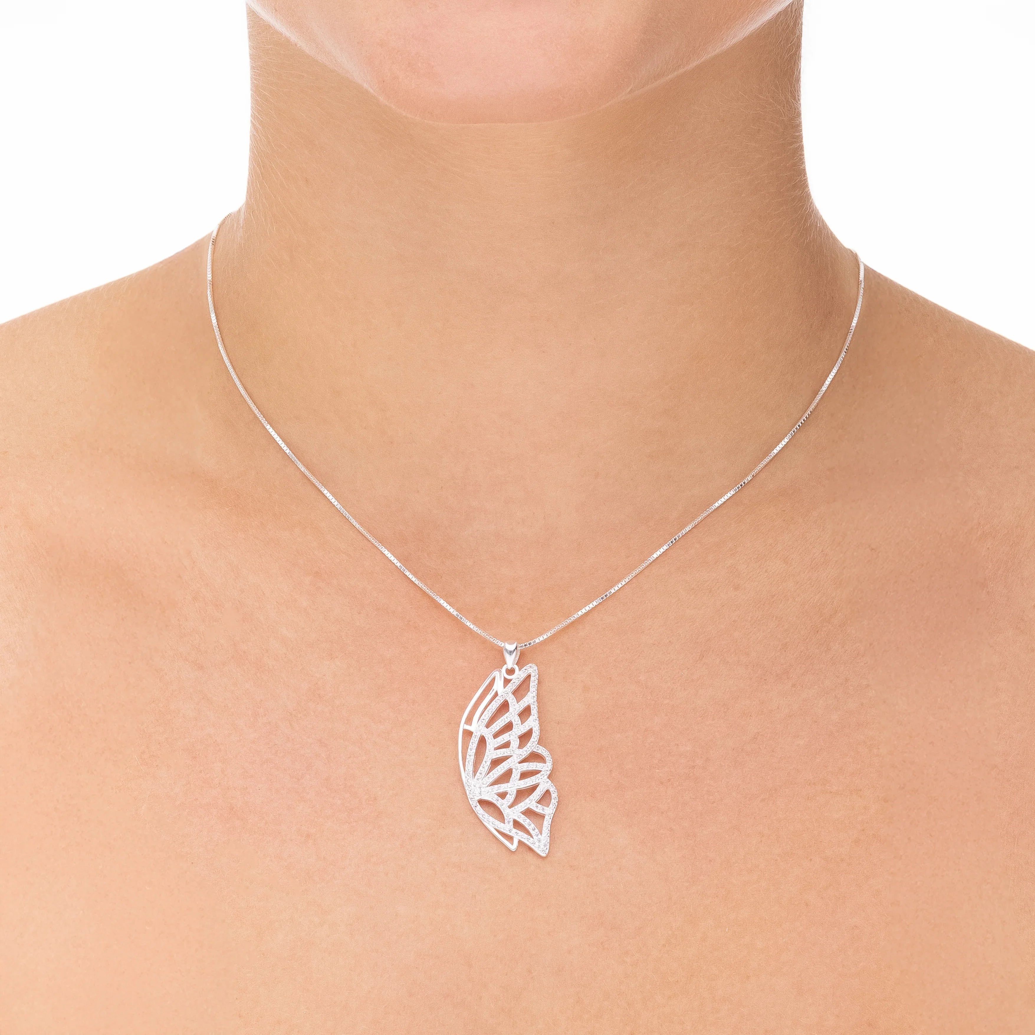 WINGED NECKLACE | SILVER | ETERNAL LOVE COLLECTION | BRAINSTORM JEWELRY