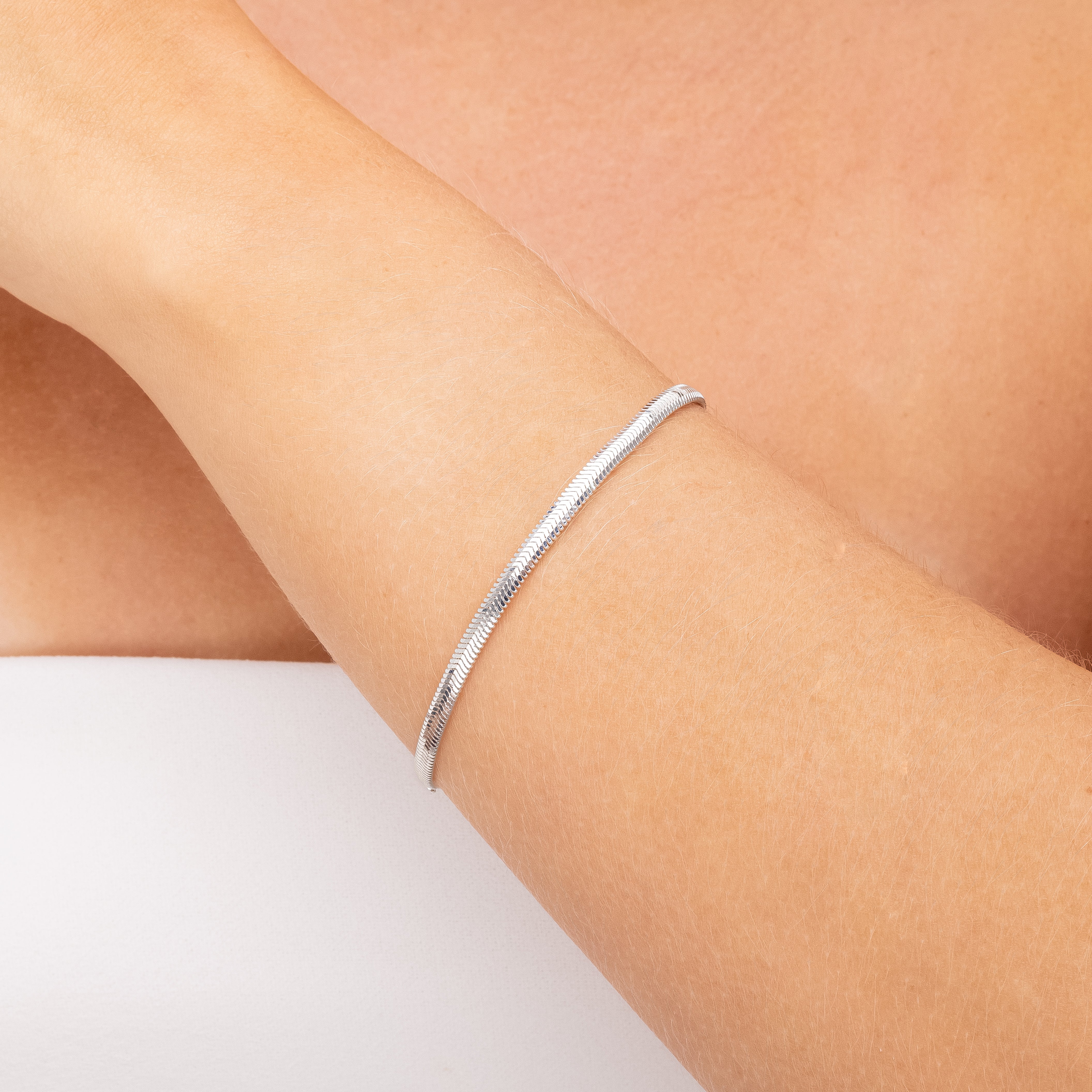 SNAKE STYLE BRACELET | SILVER | GLIMMER COLLECTION | BRAINSTORM JEWELRY - Brainstorm Jewelry