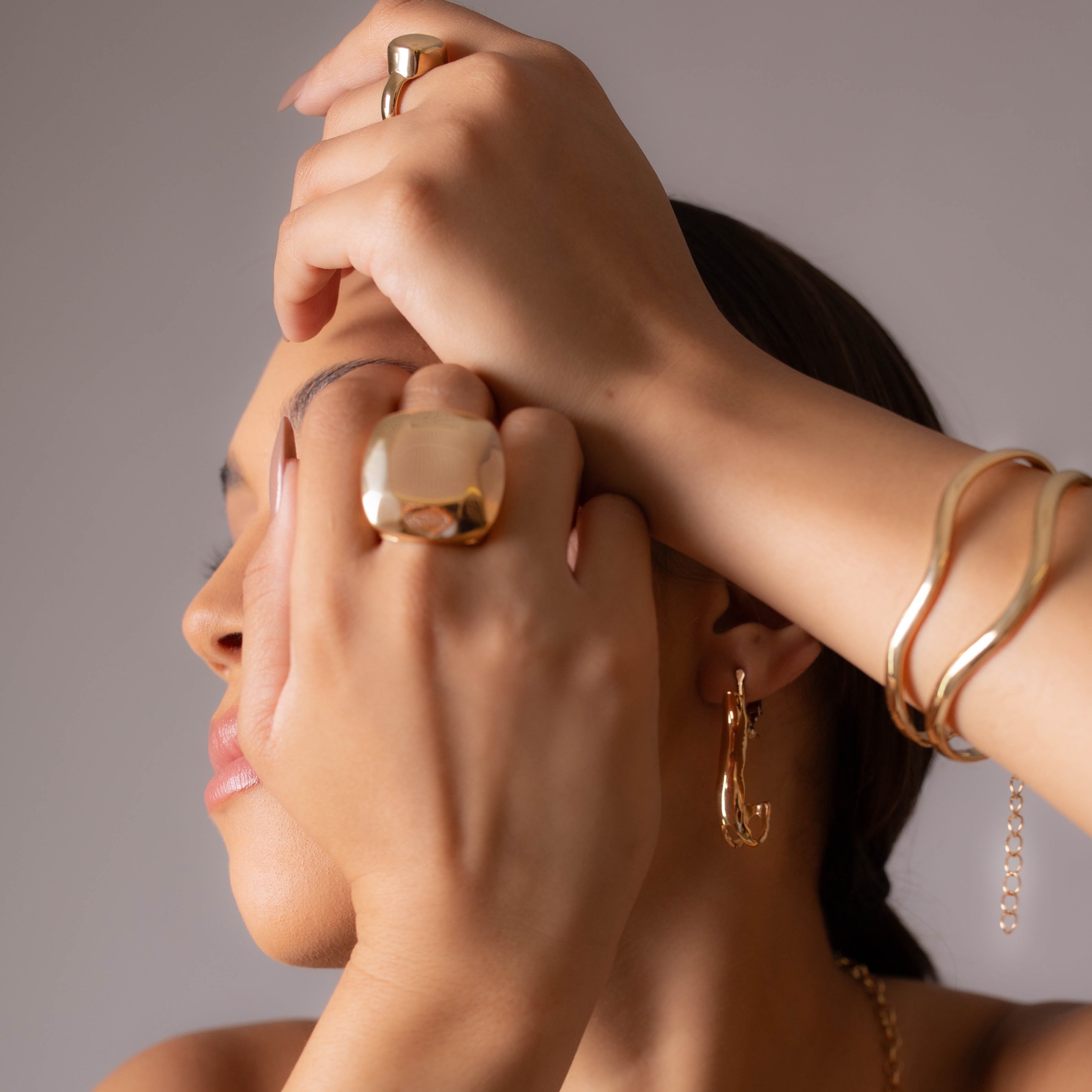 18K GOLD PLATED TITAN RING | ROYALTY | BRAINSTORM JEWELRY