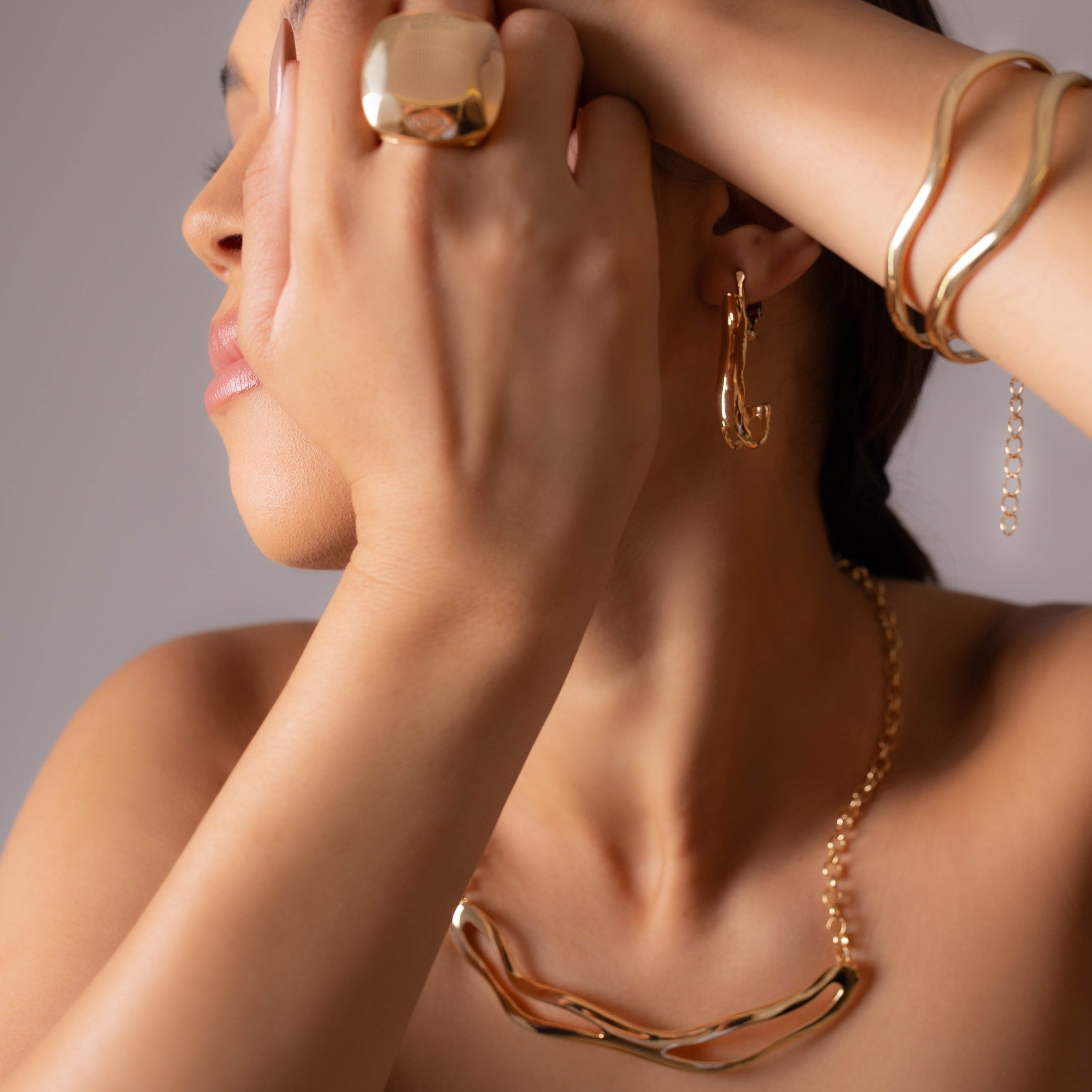 ANEL QUADRADO BANHADO A OURO 18K | ROYALTY | BRAINSTORM JEWELRY