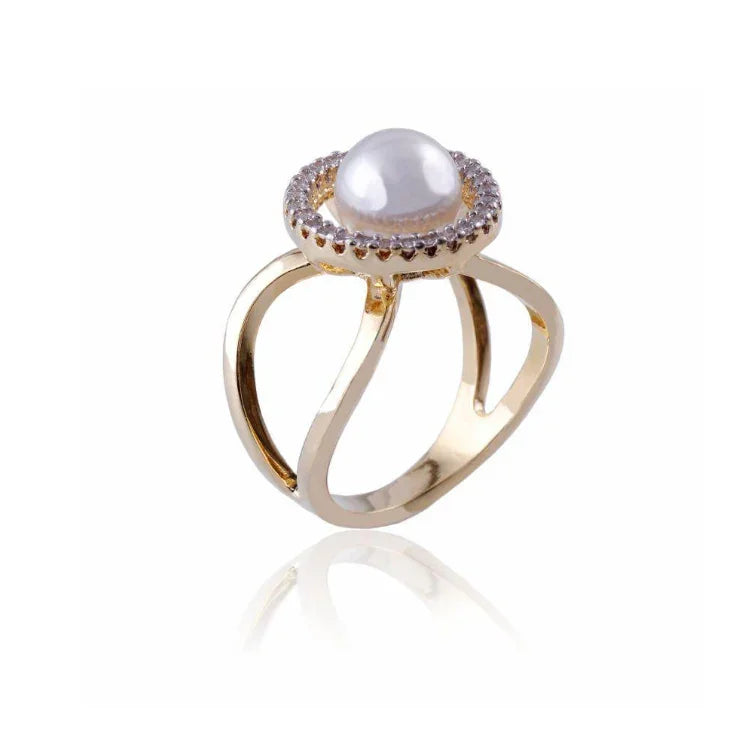 DIVINE PEARL RING - GOLDEN TOUCH | GOLD PLATED | OPULENCE | BRAINSTORM JEWELRY - Brainstorm Jewelry