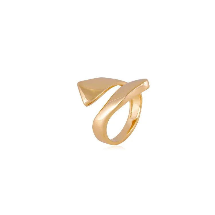 18K PLATED GOLD ELEANOR RING | ROYALTY | BRAINSTORM JEWELRY - Brainstorm Jewelry