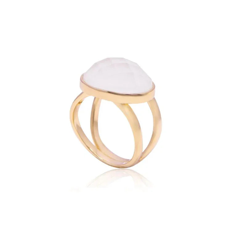MILKY QUARTZ TRIBECA RING | GOLD PLATED |NYFW | BRAINSTORM JEWELRY - Brainstorm Jewelry
