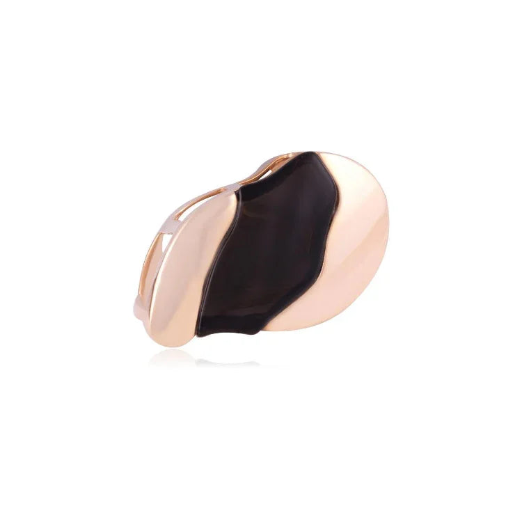 BLACK OBSIDIAN MANHATTAN RING | GOLD PLATED | NYFW | BRAINSTORM JEWELRY - Brainstorm Jewelry