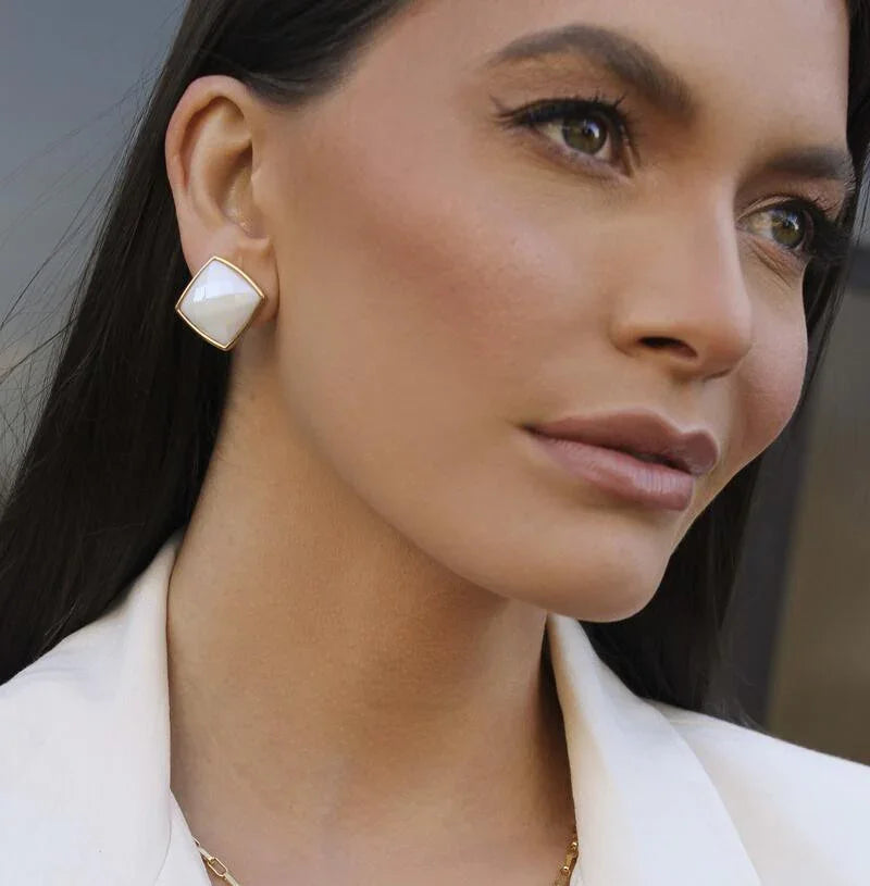 MOTHER OF PEARL HARLEM SQUARE EARRING | GOLD-PLATED | NYFW | BRAINSTORM JEWELRY - Brainstorm Jewelry