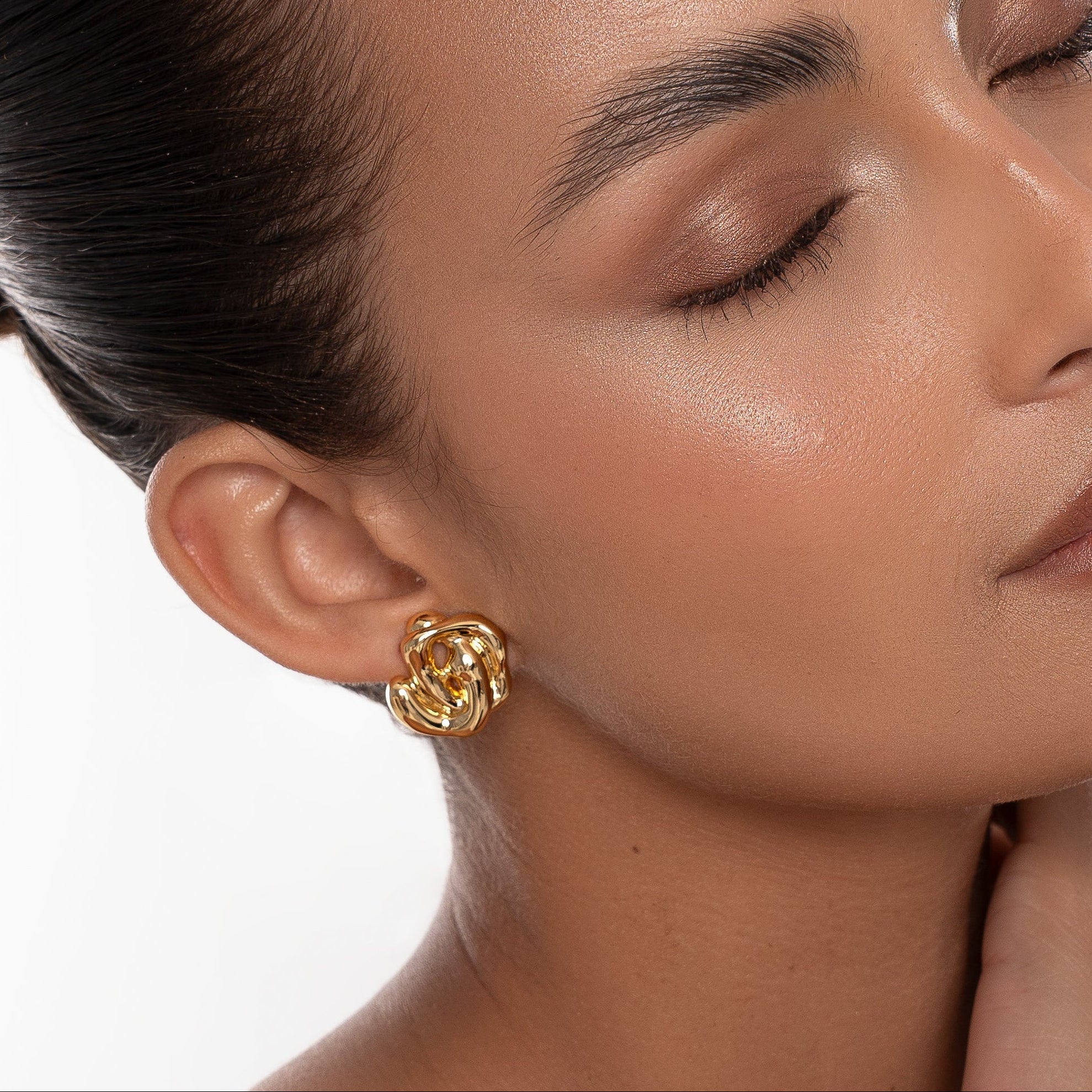 HYPNOTIC EARRING | 18K GOLD PLATED | UNSTOPPABLE COLLECTION | BRAINSTORM JEWELRY