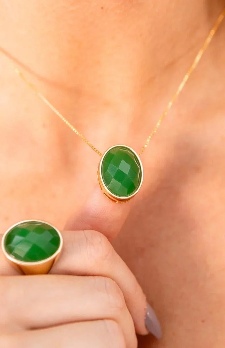 GREEN AGATE RIVERSIDE NECKLACE | GOLD PLATED | NYFW | BRAINSTORM JEWELRY - Brainstorm Jewelry