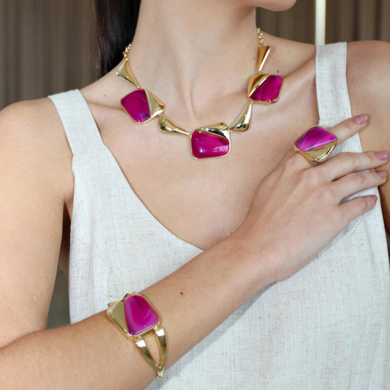 PULSEIRA DE ÁGATA ROSA LUSH | BANHADA A OURO | OPULÊNCIA | JOIAS BRAINSTORM