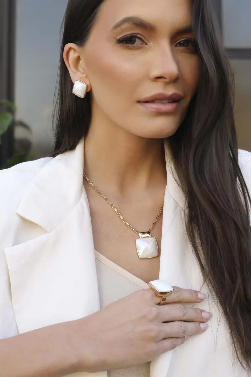 MOTHER OF PEARL HARLEM SQUARE EARRING | GOLD-PLATED | NYFW | BRAINSTORM JEWELRY - Brainstorm Jewelry