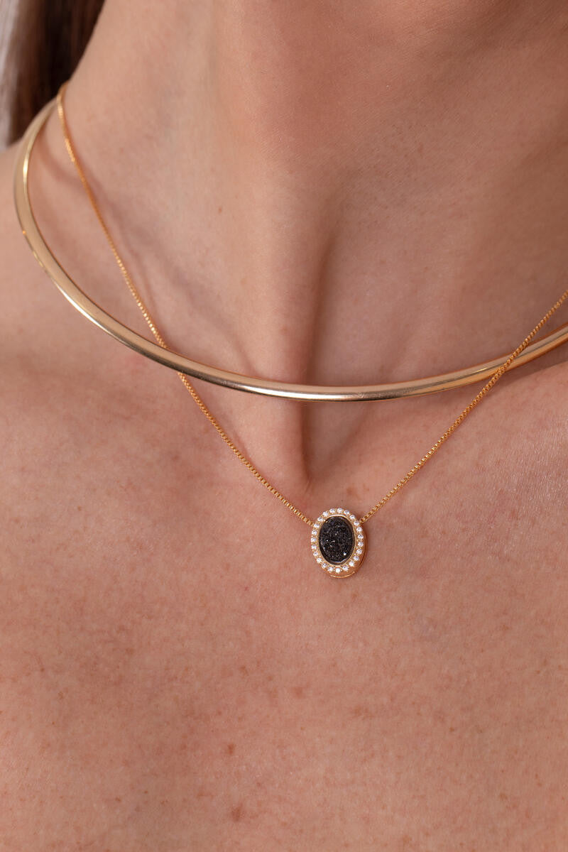 NECKLACE - GOLD PLATED - BLACK DRUSE