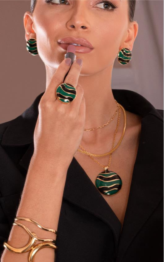 CIRCULAR EARRING - GOLD PLATED - GREEN AND BLACK ENAMEL