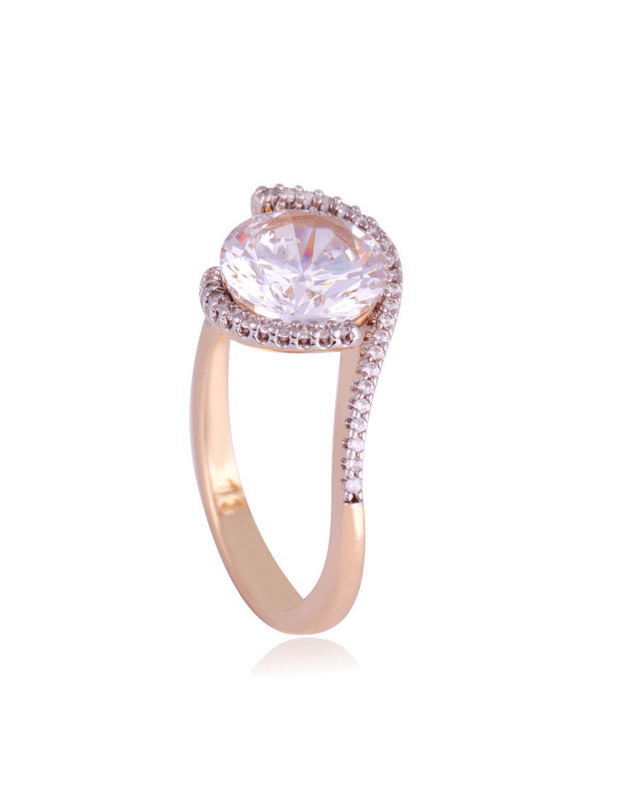 RING - GOLD PLATED - ZIRCONIA CRYSTAL STONE