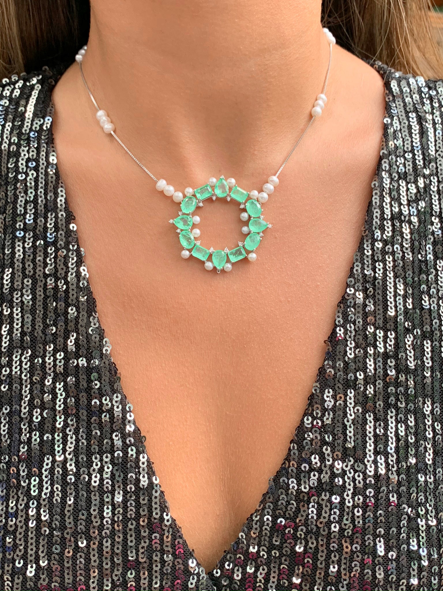 FUSION EMERALD AND PEARL LAUREN NECKLACE