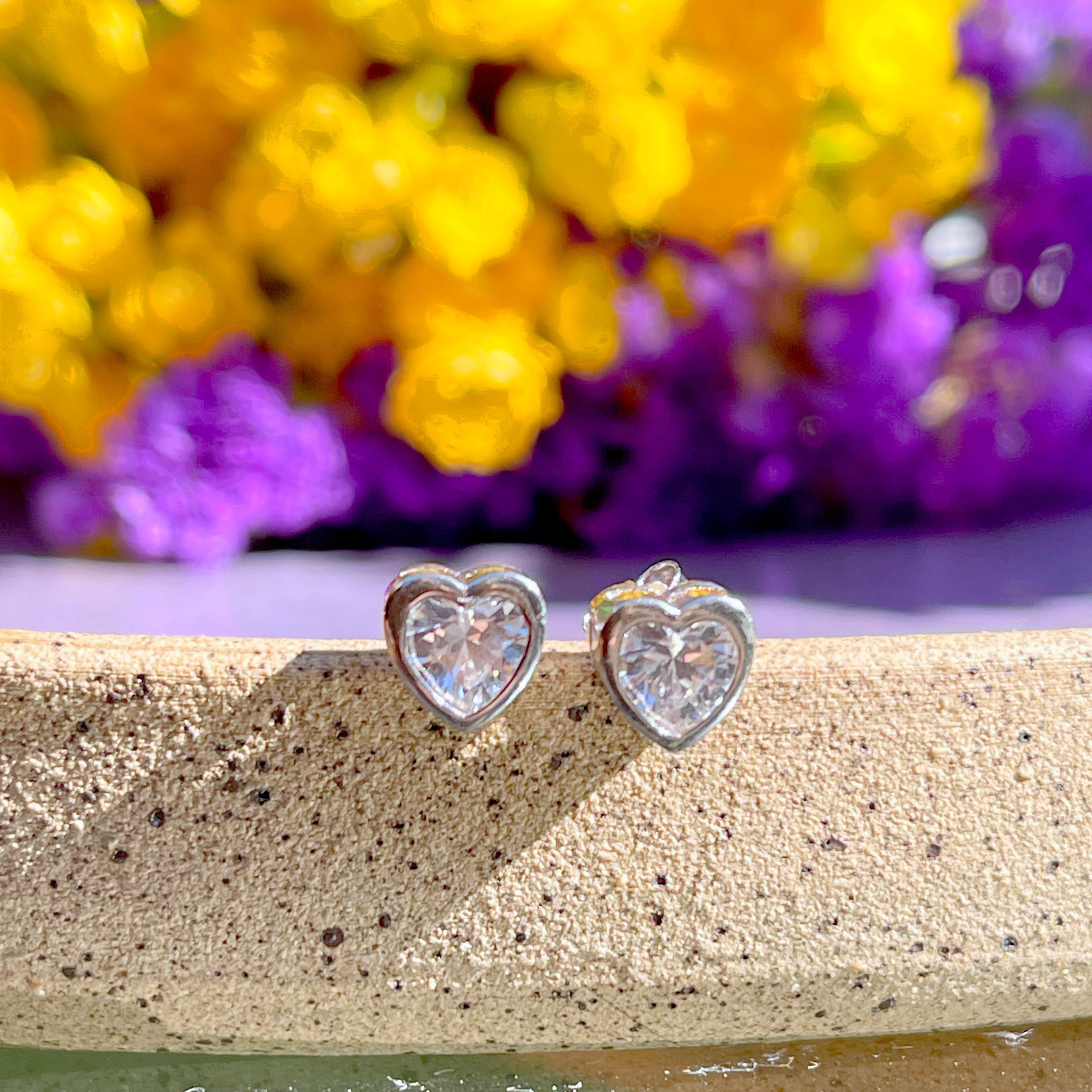 ZIRCONIA HEART MADISON EARRING