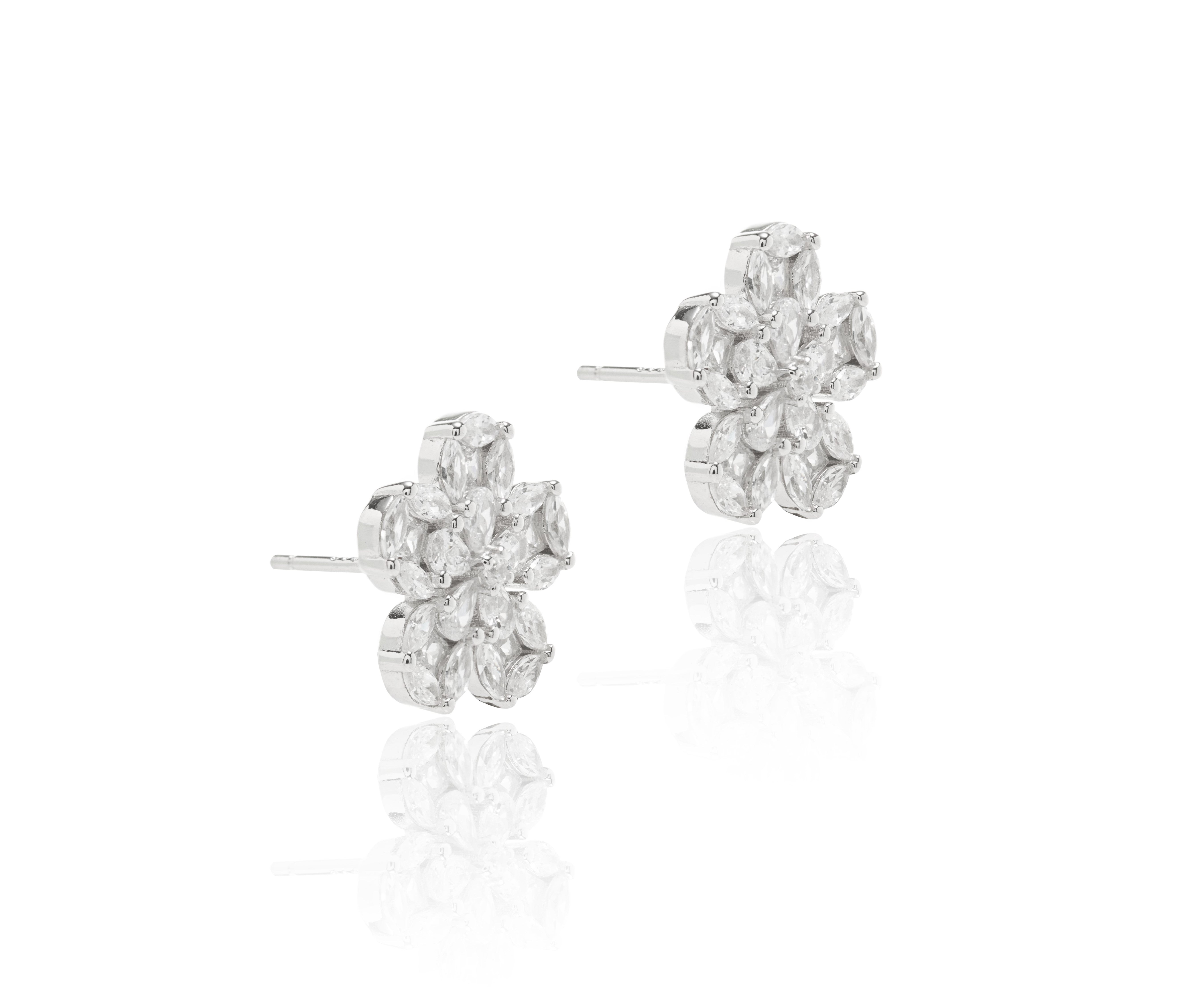 WHITE ZIRCONIA ROSE EARRING