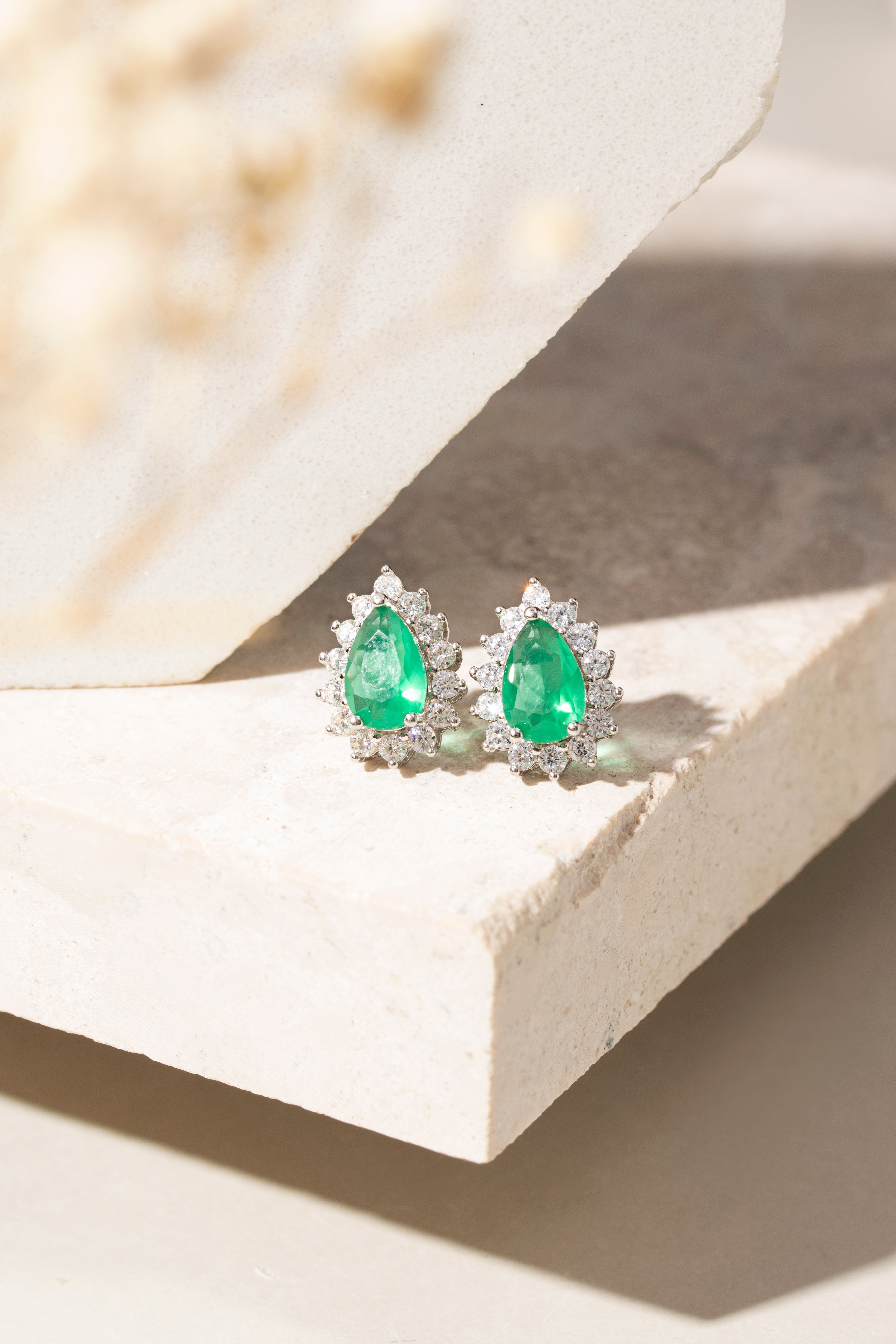 EMERALD EMMA EARRING