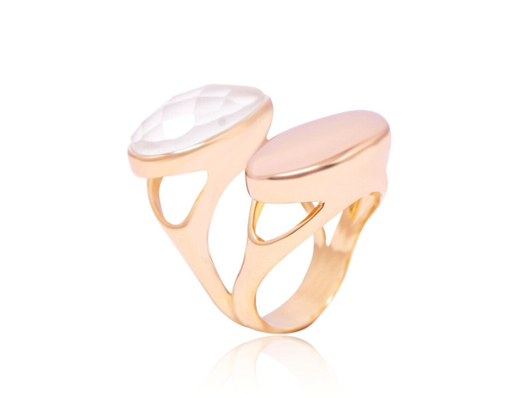 URBAN OASIS RING - MILKY QUARTZ