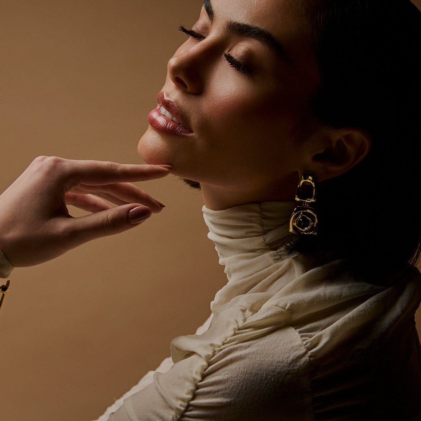 BRAVE BIG EARRING | SILVER PLATED | UNSTOPPABLE COLLECTION | BRAINSTORM JEWELRY