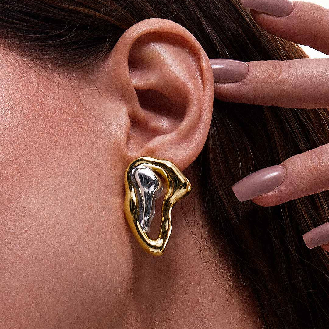 AUTHENTIC SMALL EARRING | 18k GOLD PLATED | UNSTOPPABLE COLLECTION | BRAINSTORM JEWELRY