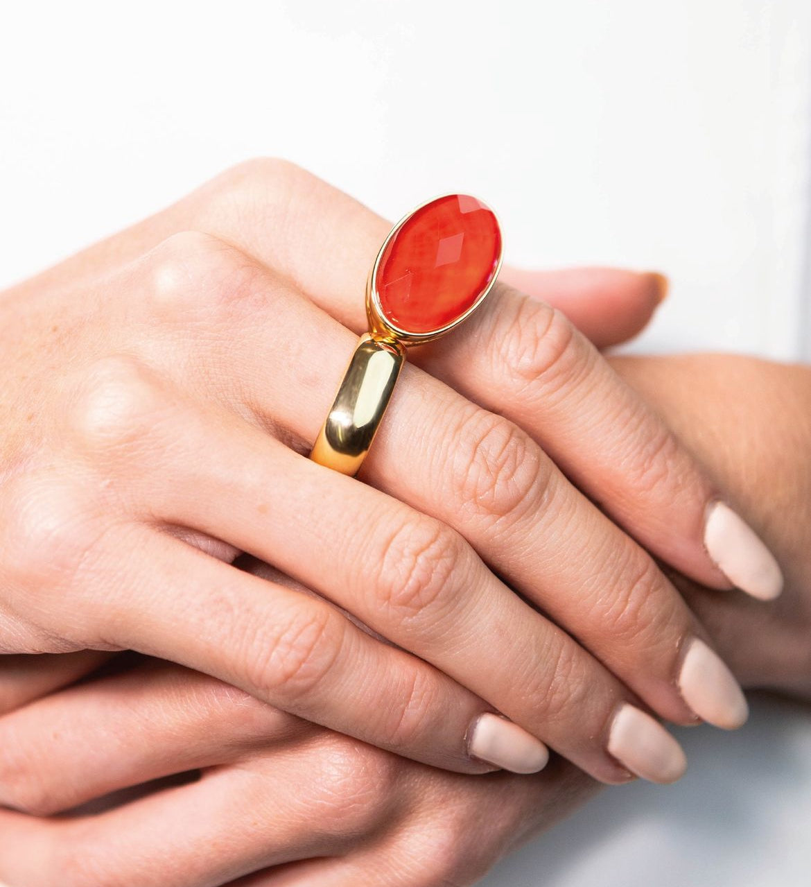 RING - GOLD PLATED - RED ROCK CRYSTAL