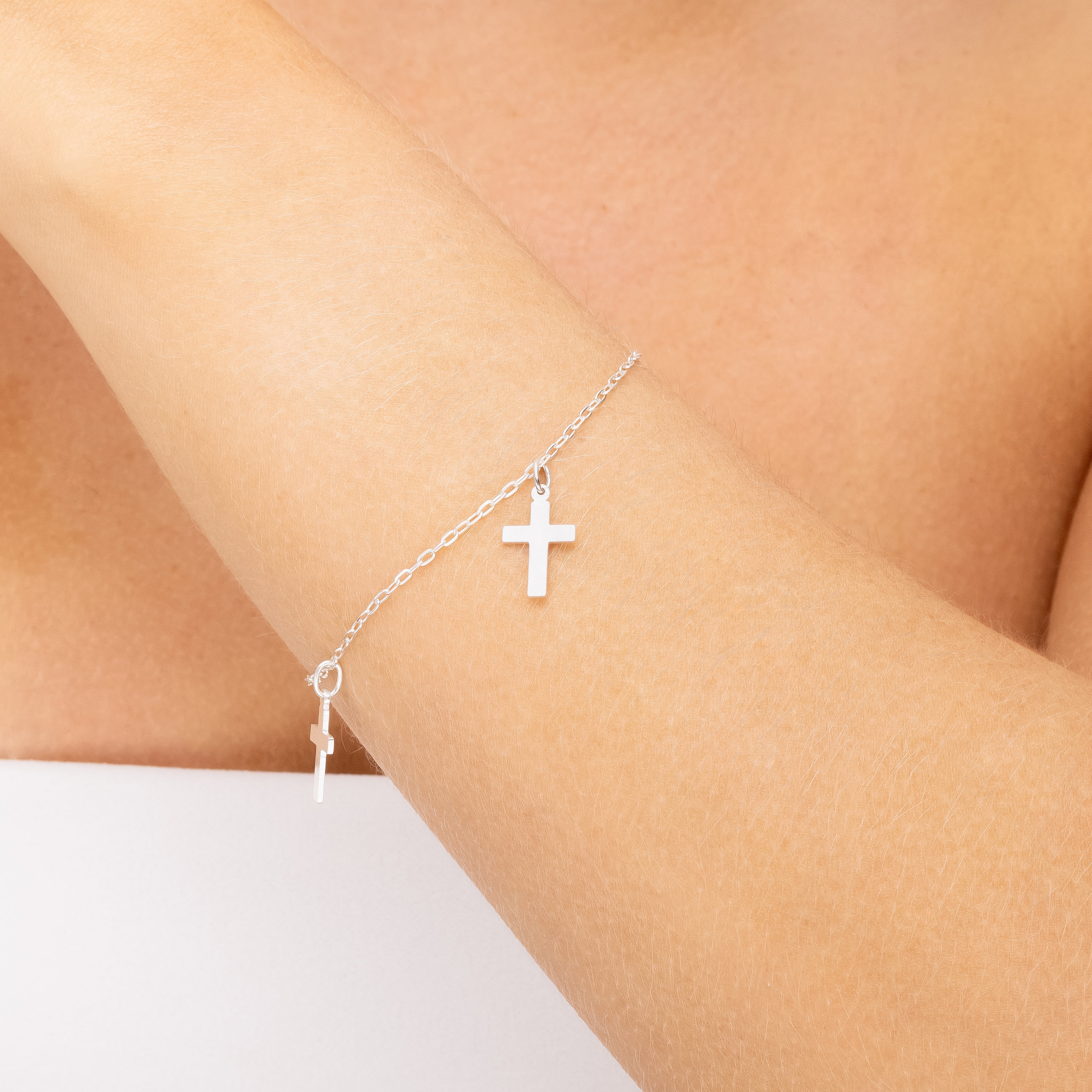 CROSS BRACELET | SILVER | ETERNAL LOVE COLLECTION | BRAINSTORM JEWELRY