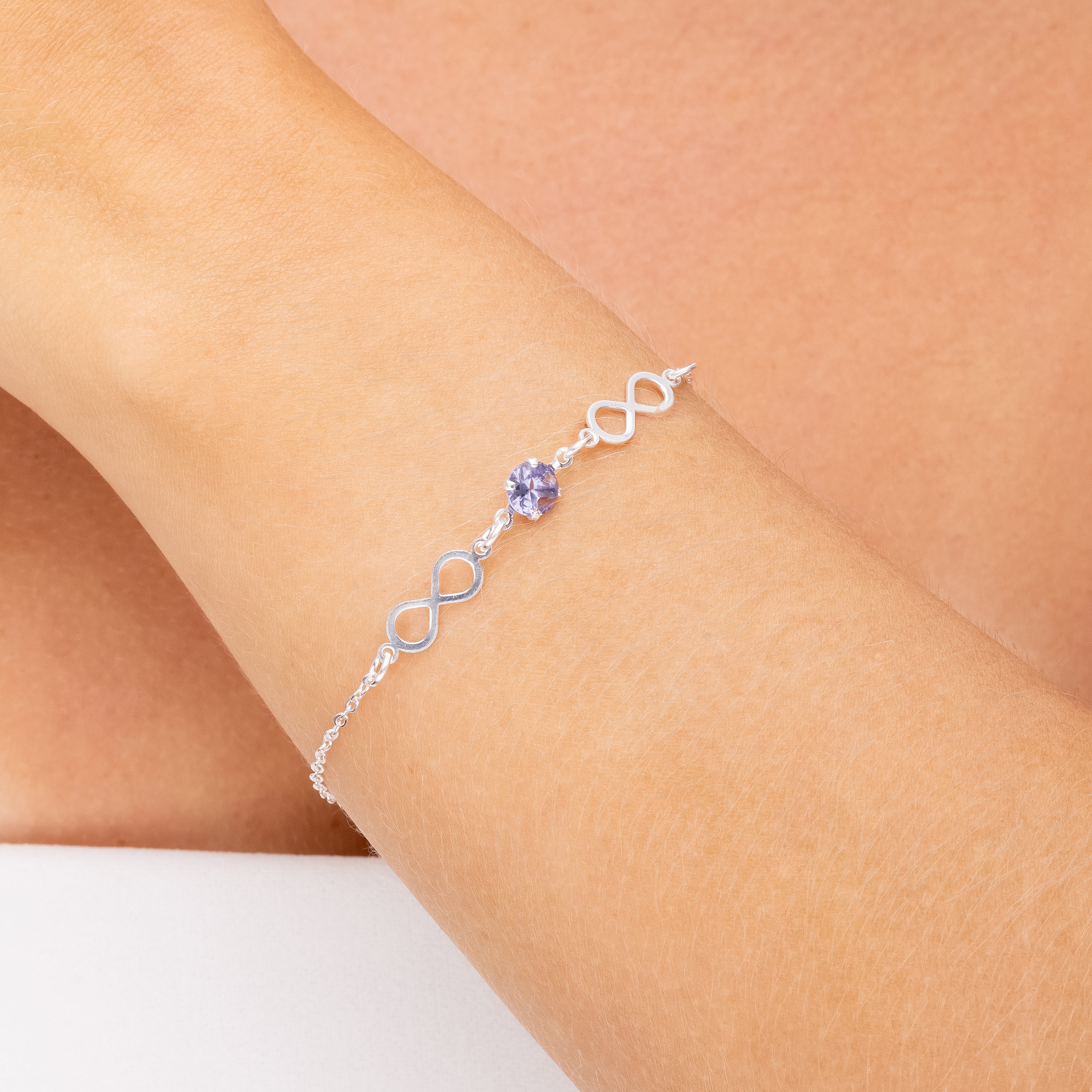 BLUE INFINITY BRACELET | SILVER | ETERNAL LOVE COLLECTION | BRAINSTORM JEWELRY