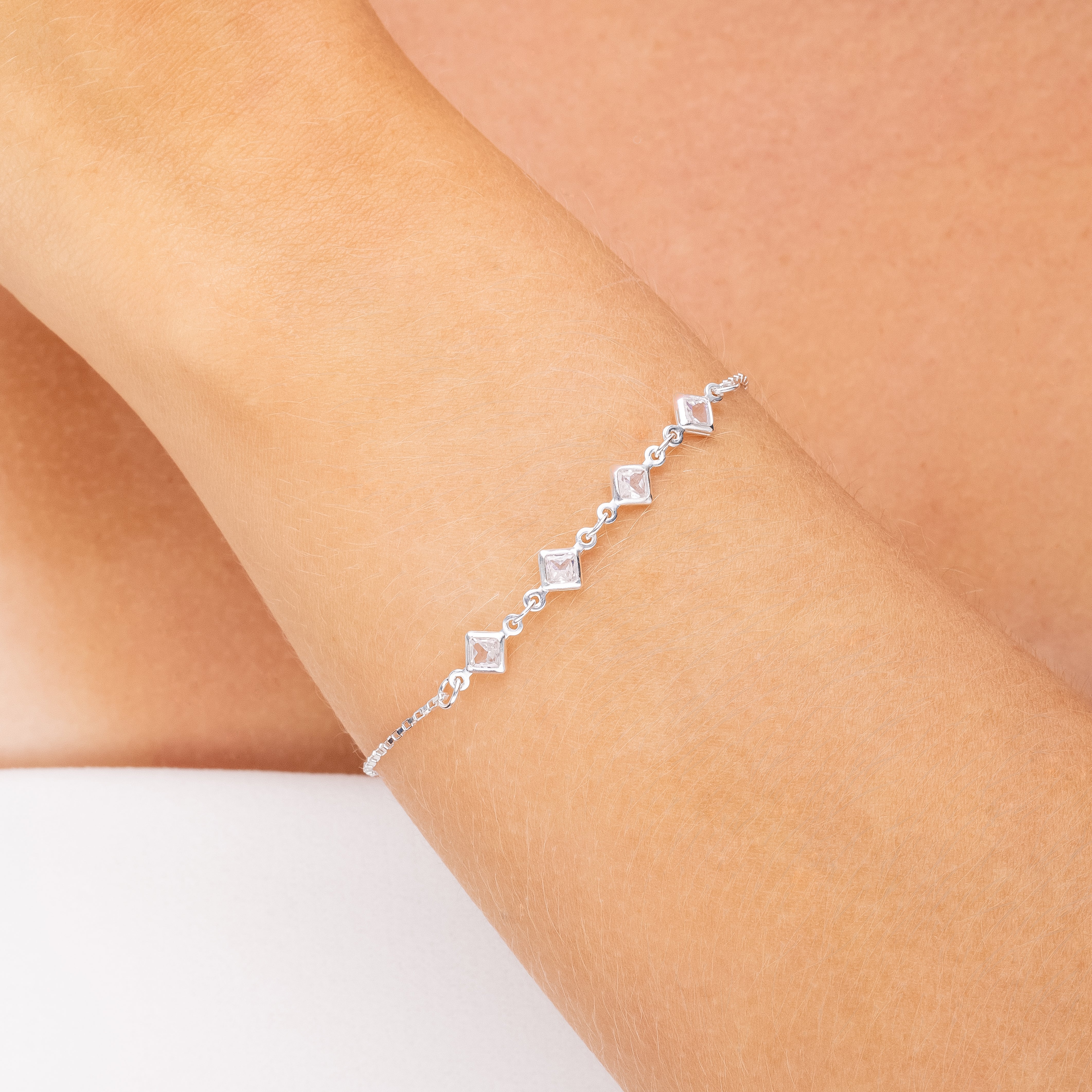 PULSEIRA BIHEART | PRATA | AMOR ETERNO | JOIAS BRAINSTORM